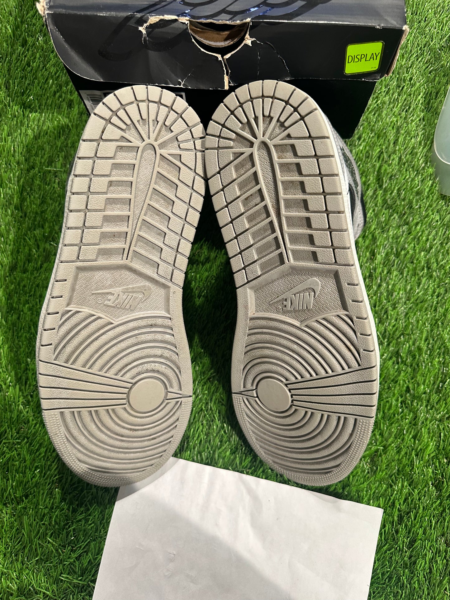 Jordan 1 Mid SE Elephant Print