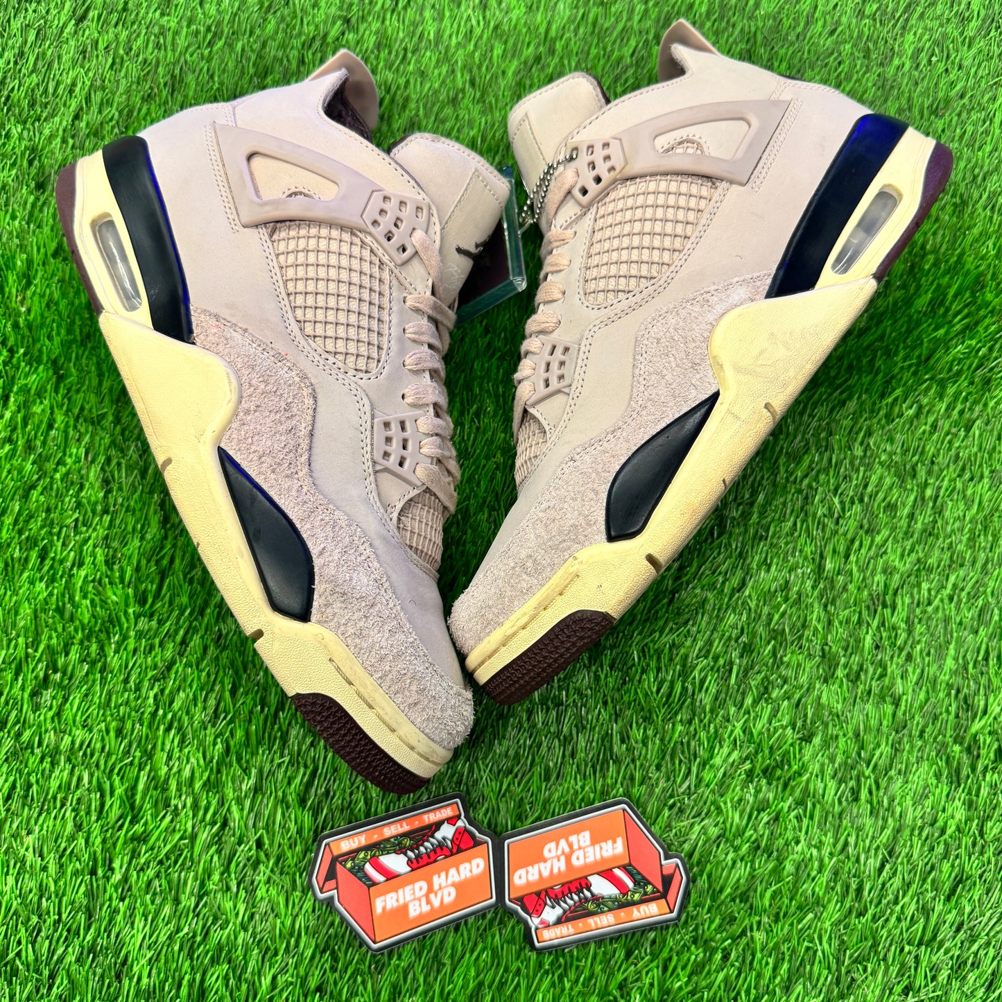 Jordan 4 Retro OG SP A Ma Maniére While You Were Sleeping (Women's) SIZE 10M/11.5W