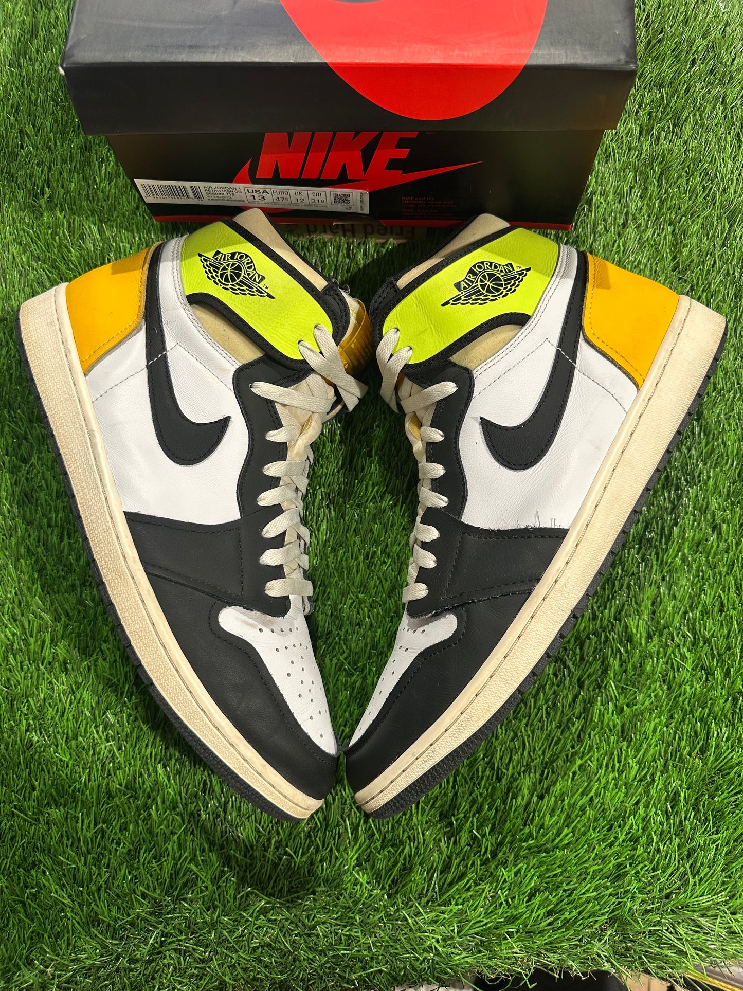 Jordan 1 Retro High White Black Volt University Gold SIZE 13M/14.5W