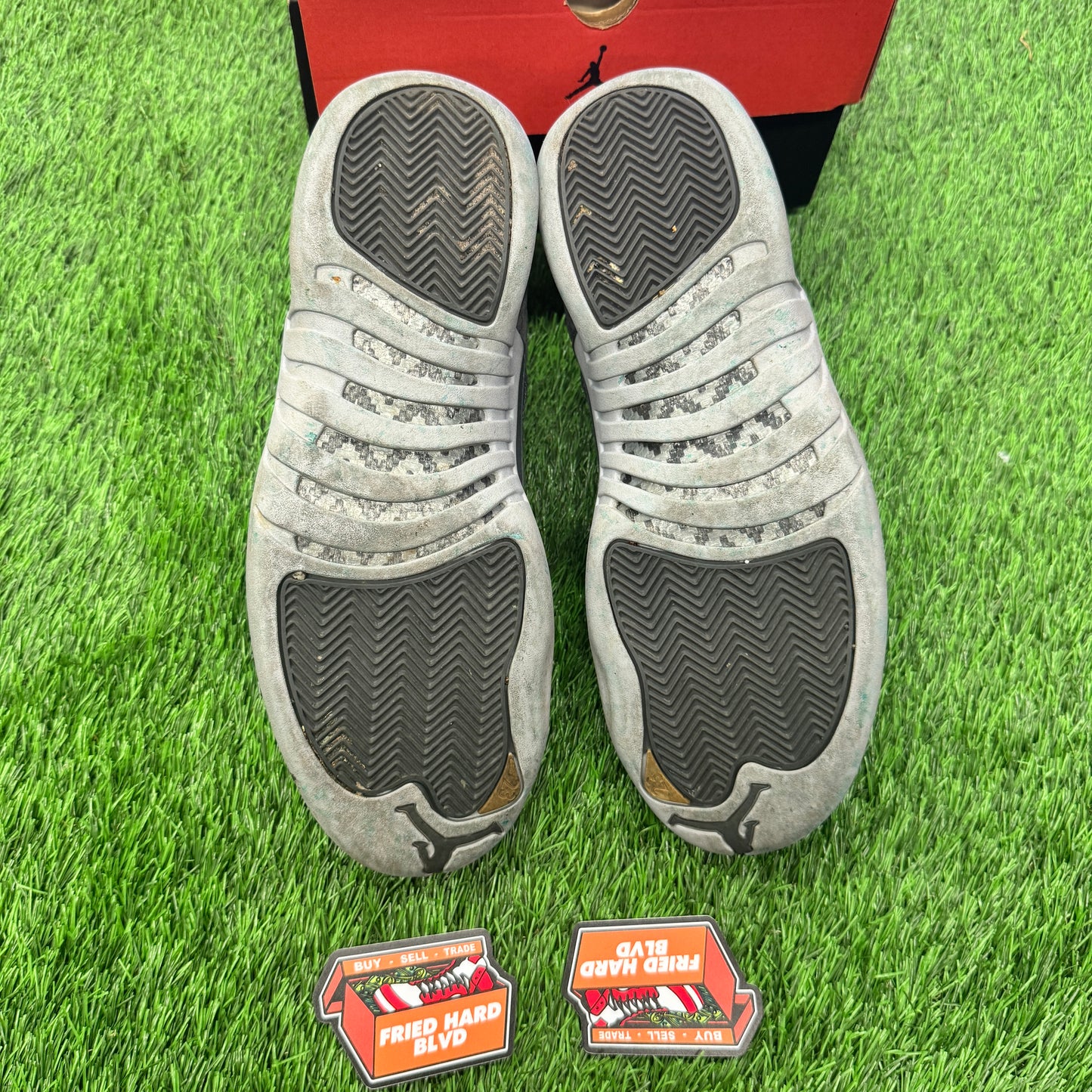 Jordan 12 Retro Dark Grey SIZE 10M/11.5W