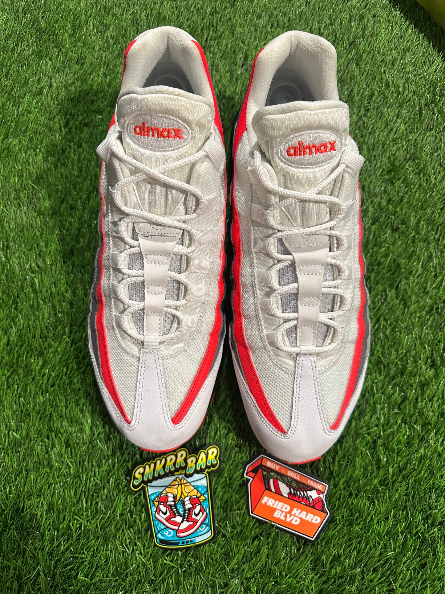 Air Max 95 Bright Crimson Comet SIZE 12M/13.5W