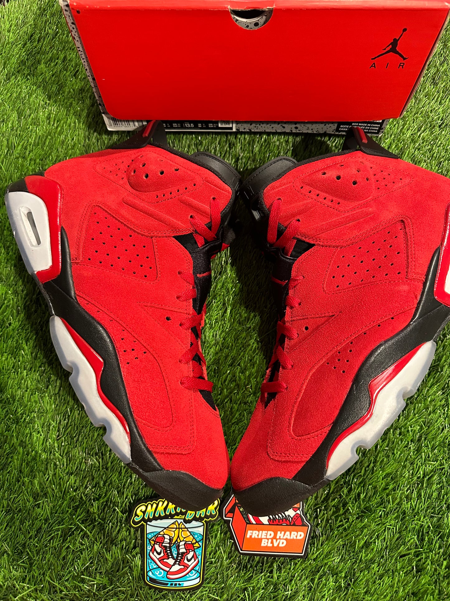 Jordan 6 Retro Toro Bravo