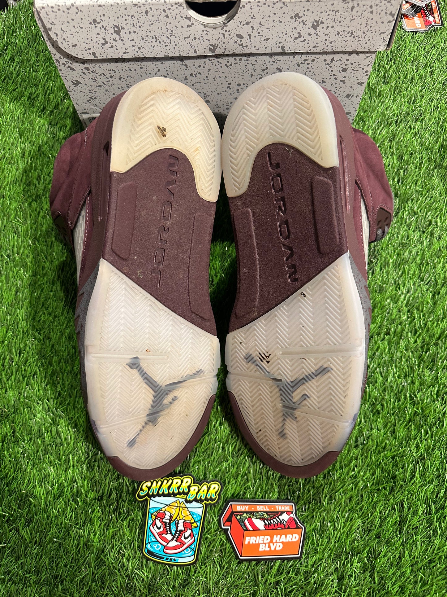 Jordan 5 Retro Burgundy (2023)
