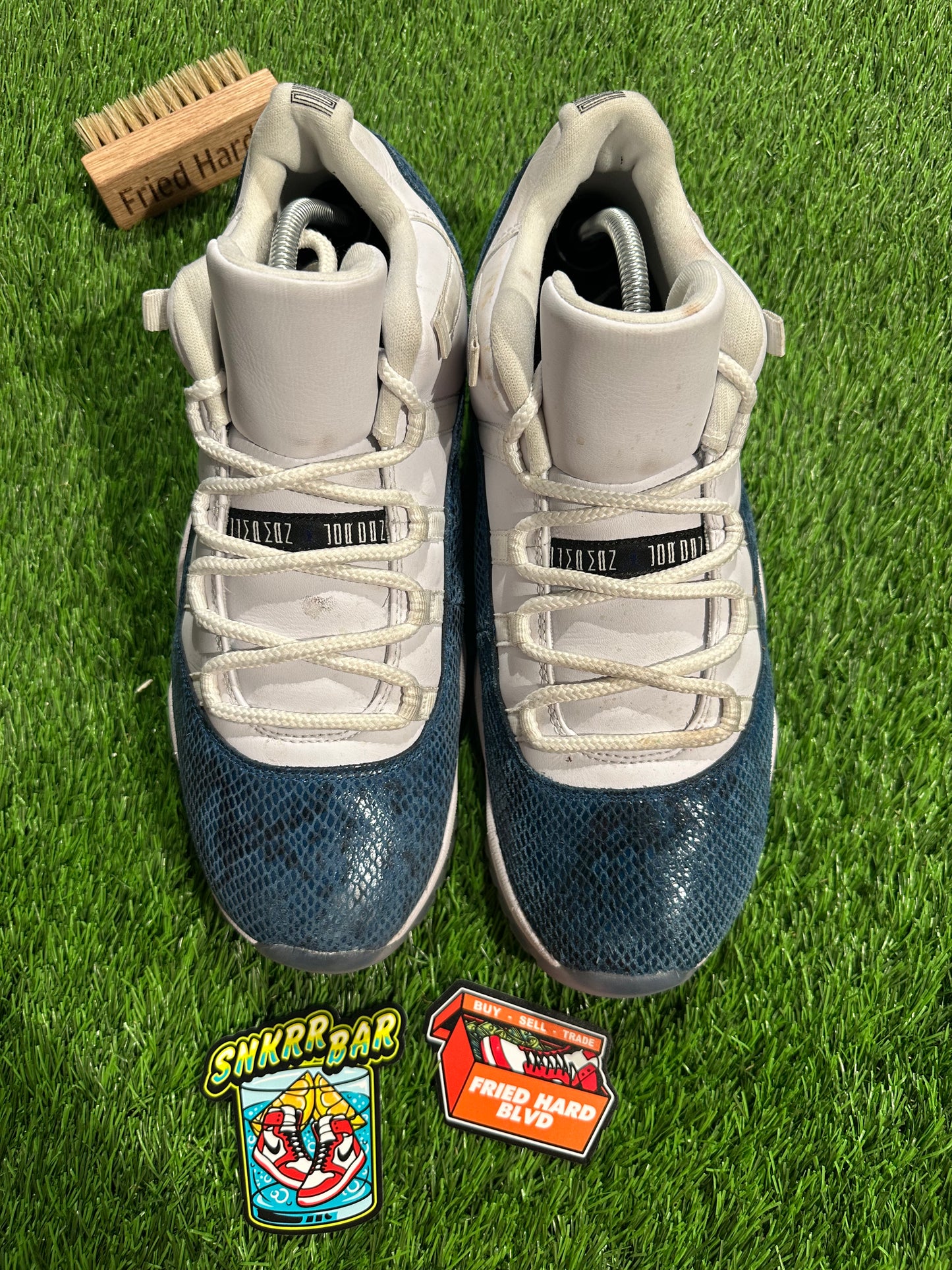 Jordan 11 Retro Low Snake Navy (2019) SIZE 12M/13.5W