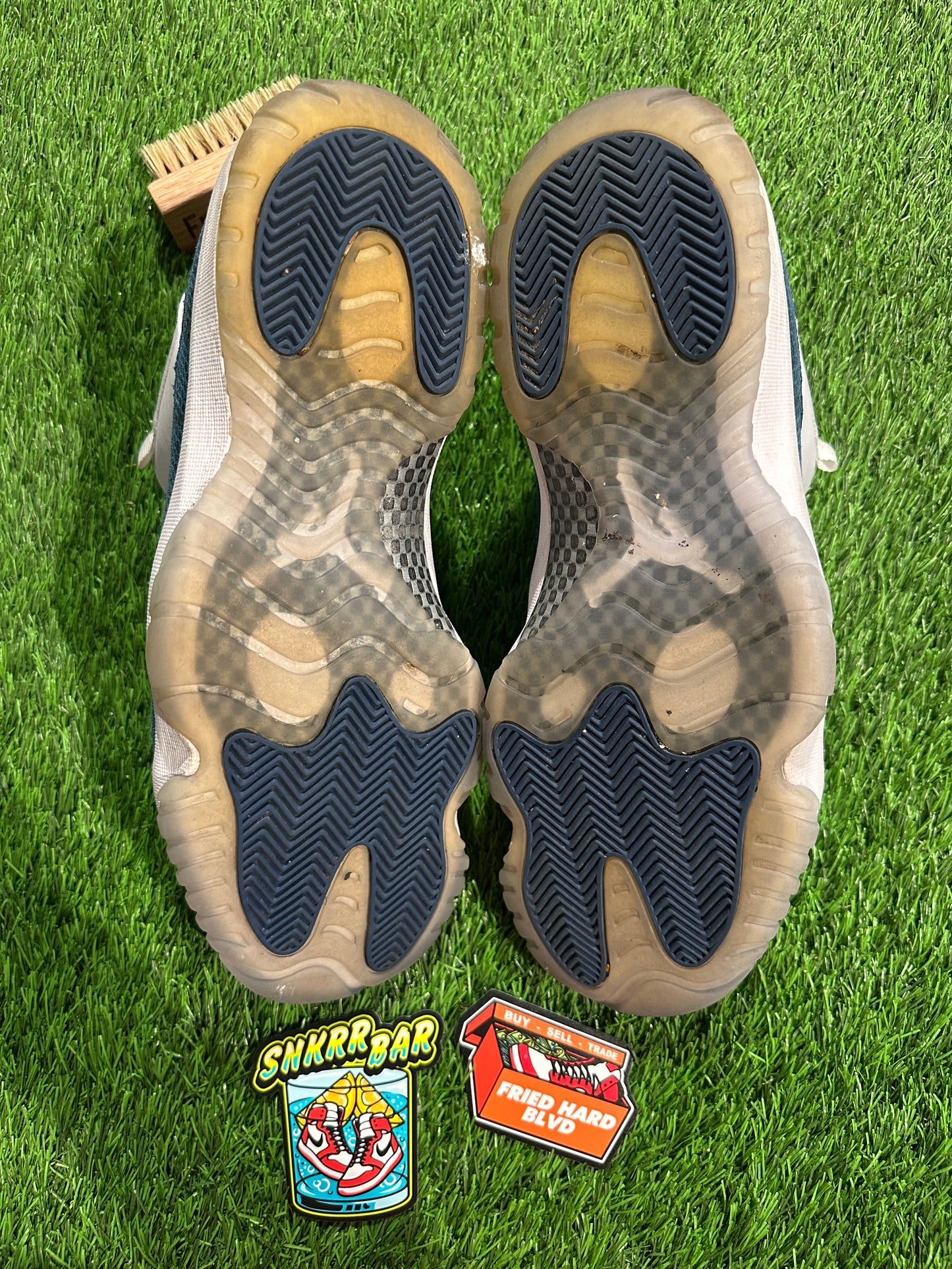 Jordan 11 Retro Low Snake Navy (2019) SIZE 12M/13.5W