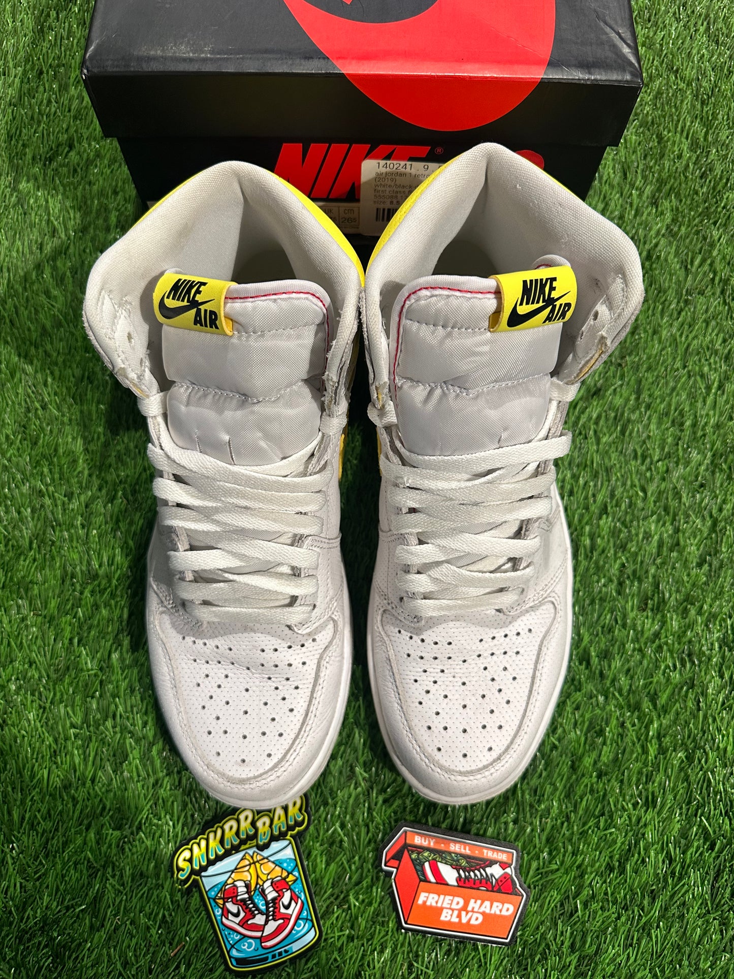 Jordan 1 Retro High First Class Flight
