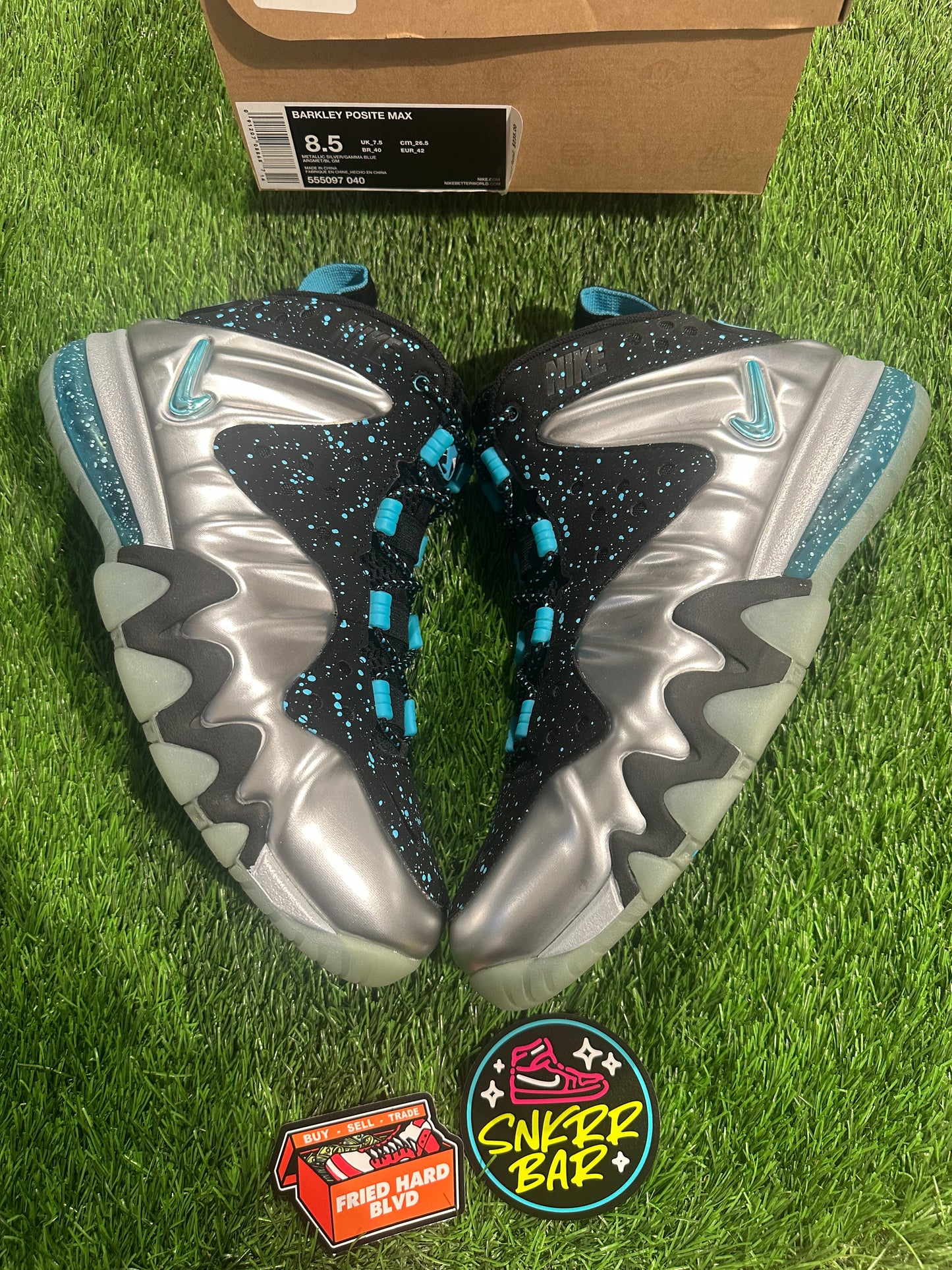 Nike Barkley Posite Max Metallic Silver Gamma Blue
