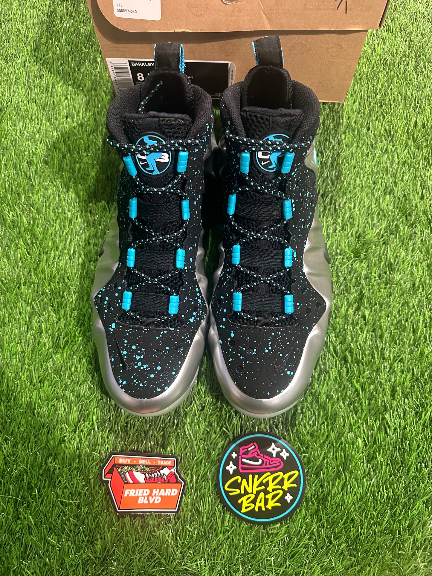 Nike Barkley Posite Max Metallic Silver Gamma Blue