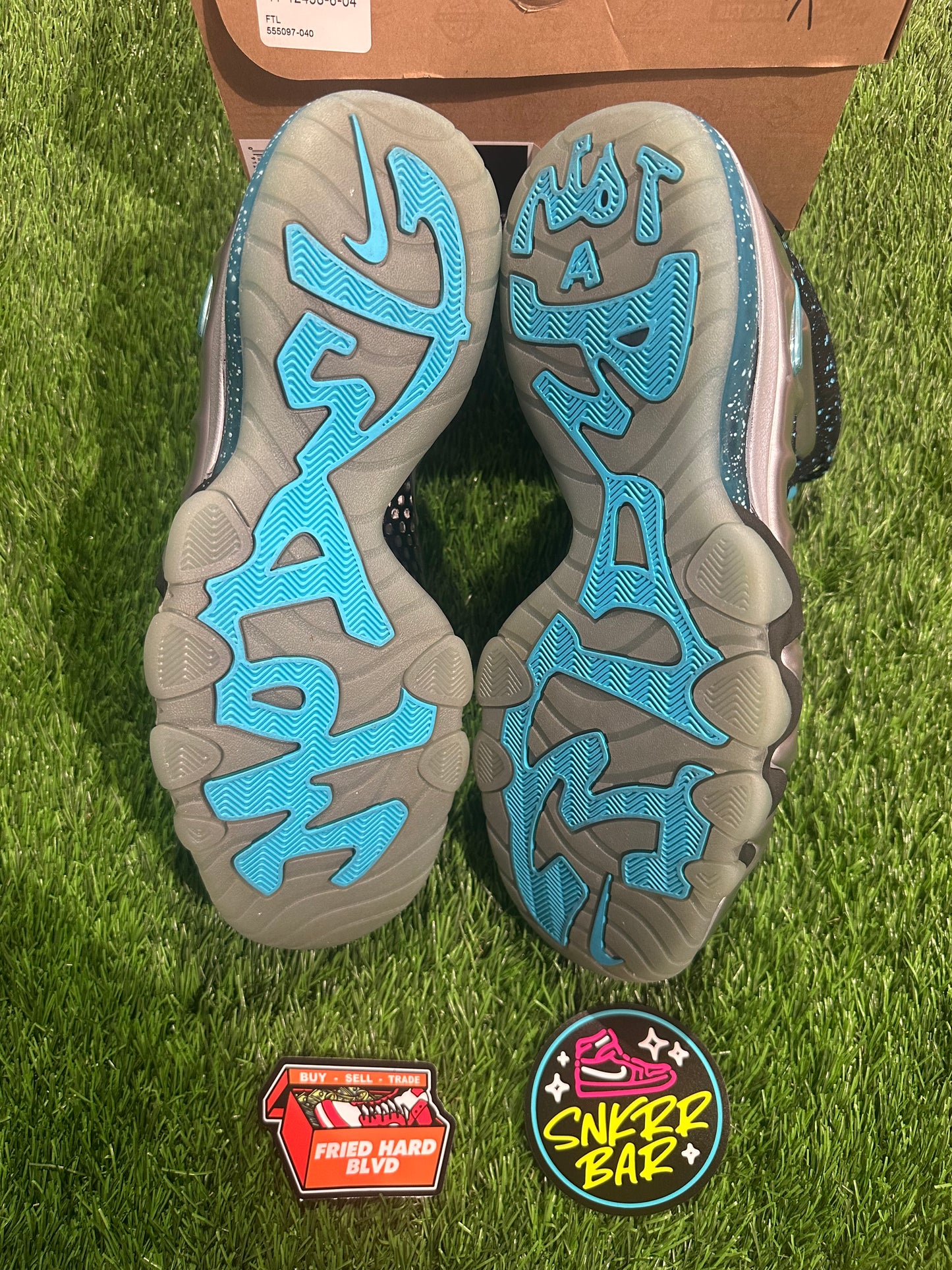Nike Barkley Posite Max Metallic Silver Gamma Blue