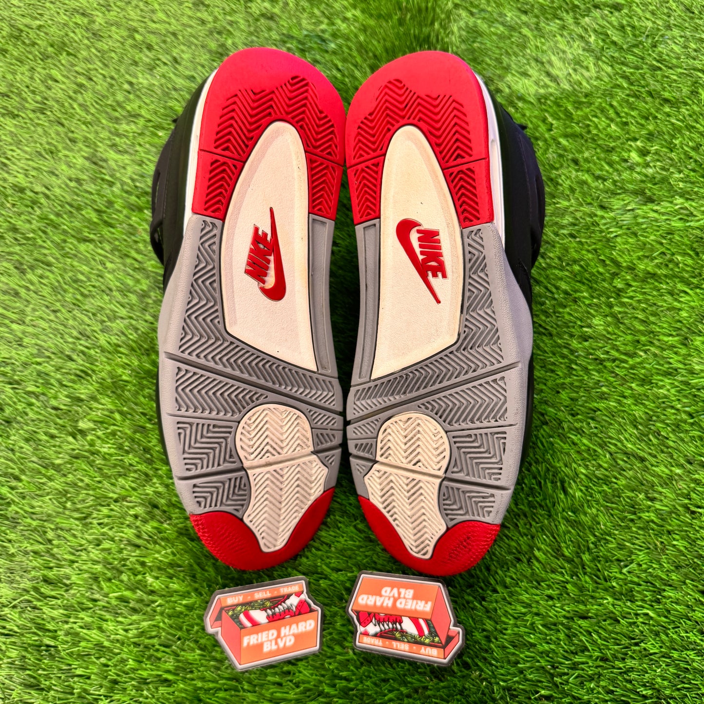 Jordan 4 Retro Bred Reimagined SIZE 12M/13.5W