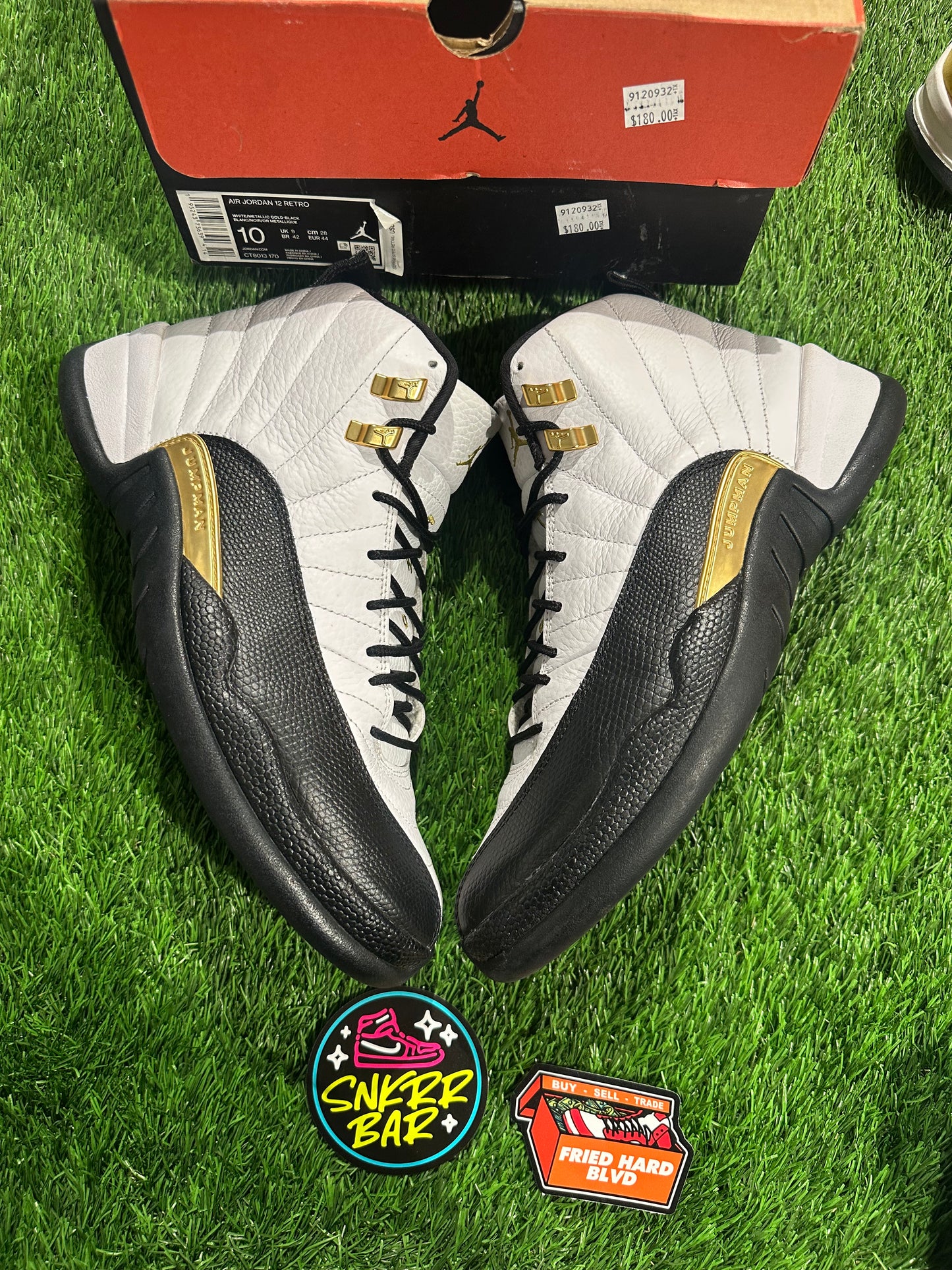 Jordan 12 Retro Royalty Taxi SIZE 10M/11.5W