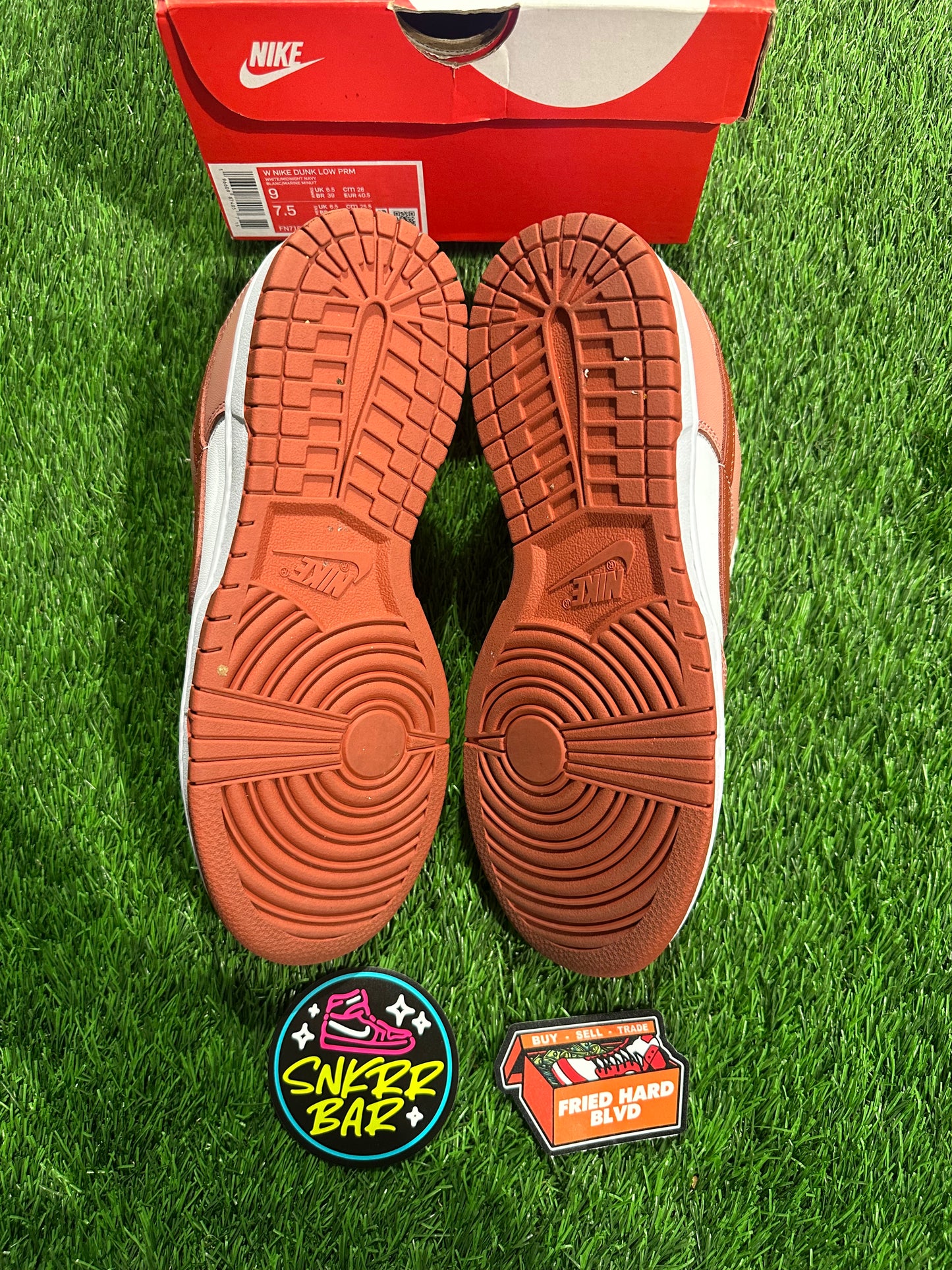 Nike Dunk Low Red Stardust (Women's)