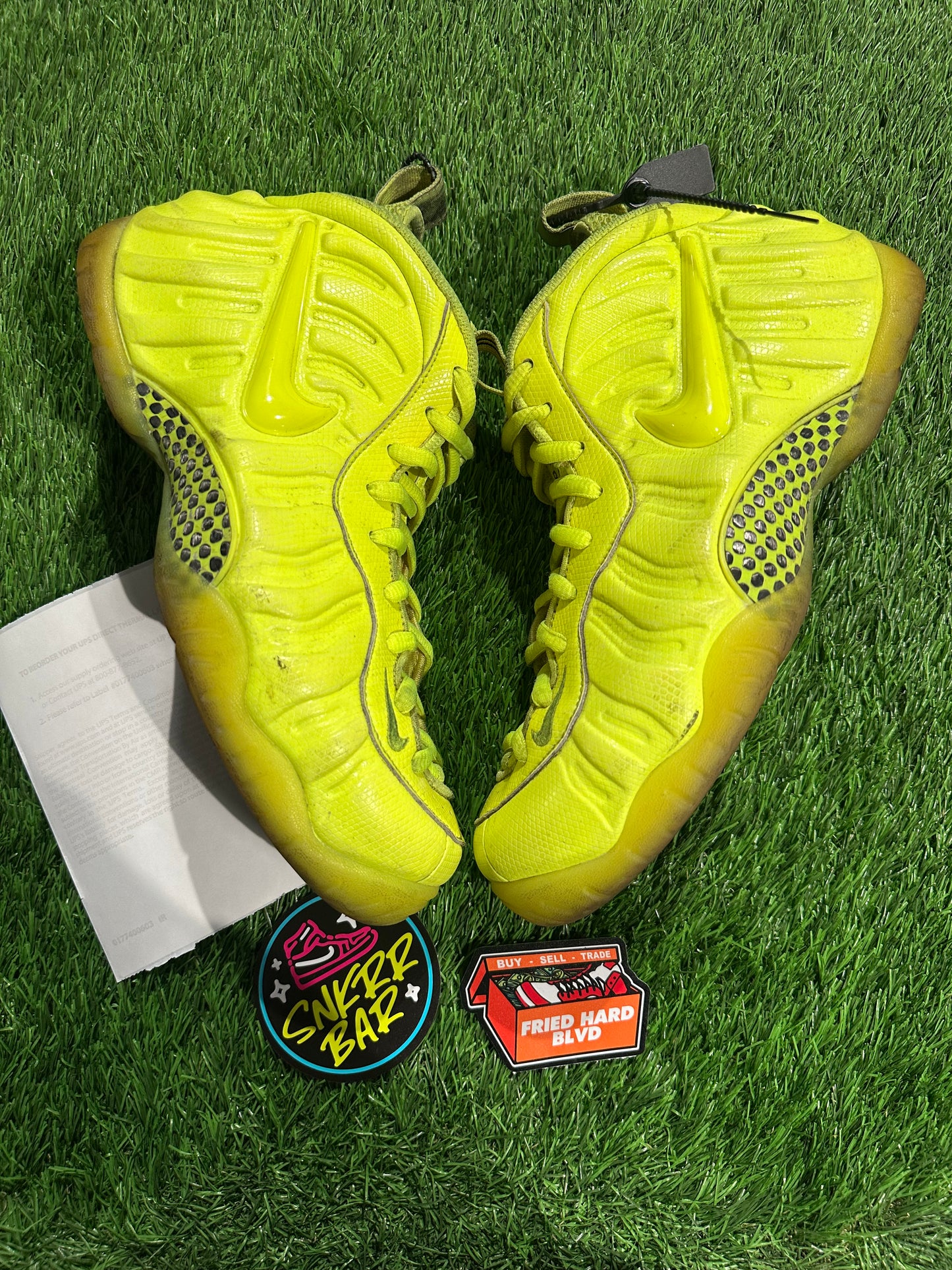 Nike Air Foamposite Pro Volt