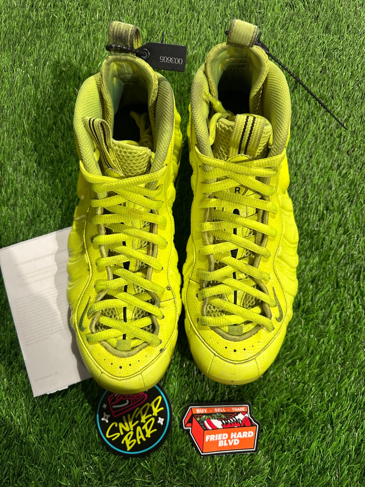 Nike Air Foamposite Pro Volt