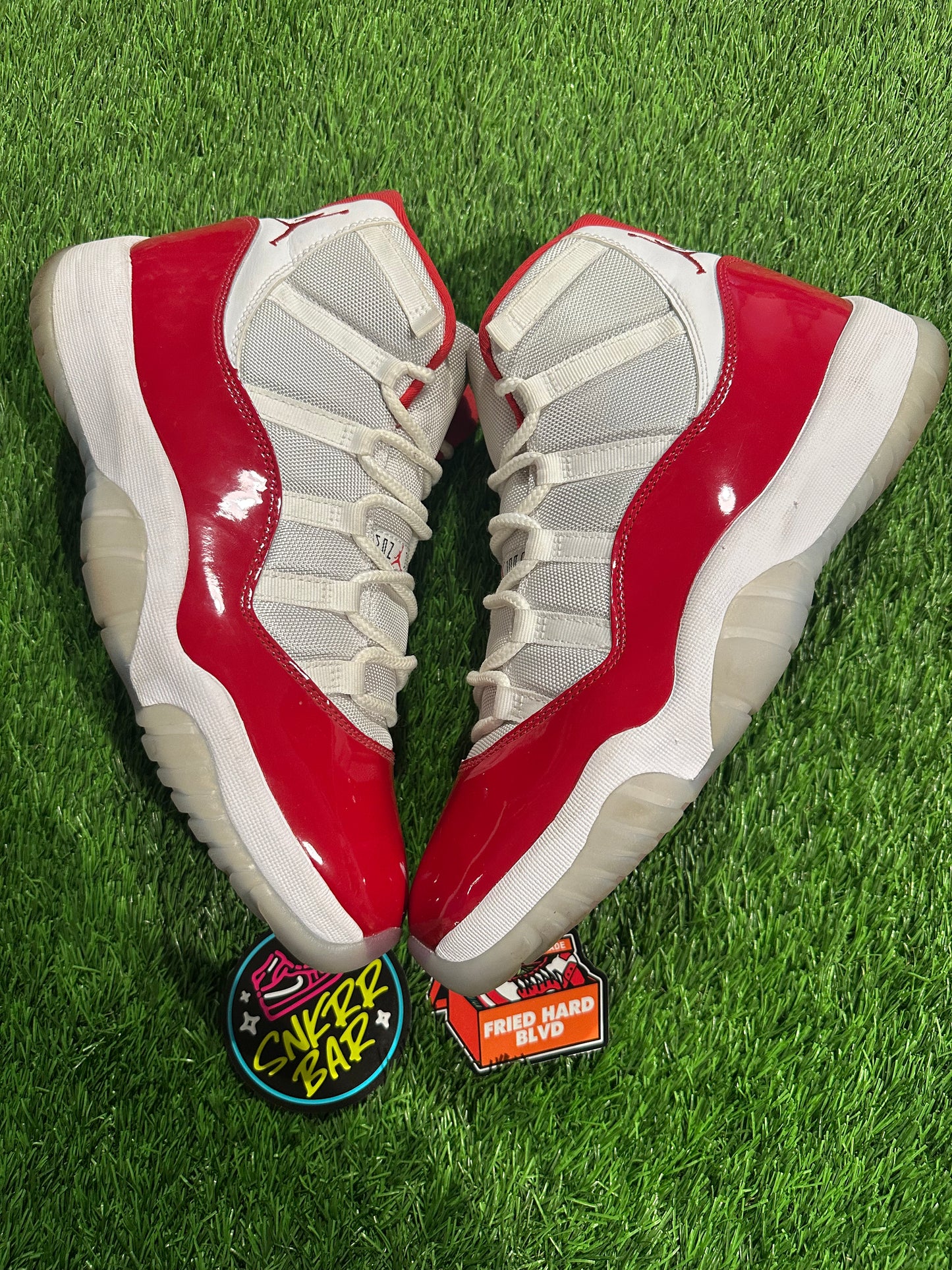 Jordan 11 Retro Cherry (2022)