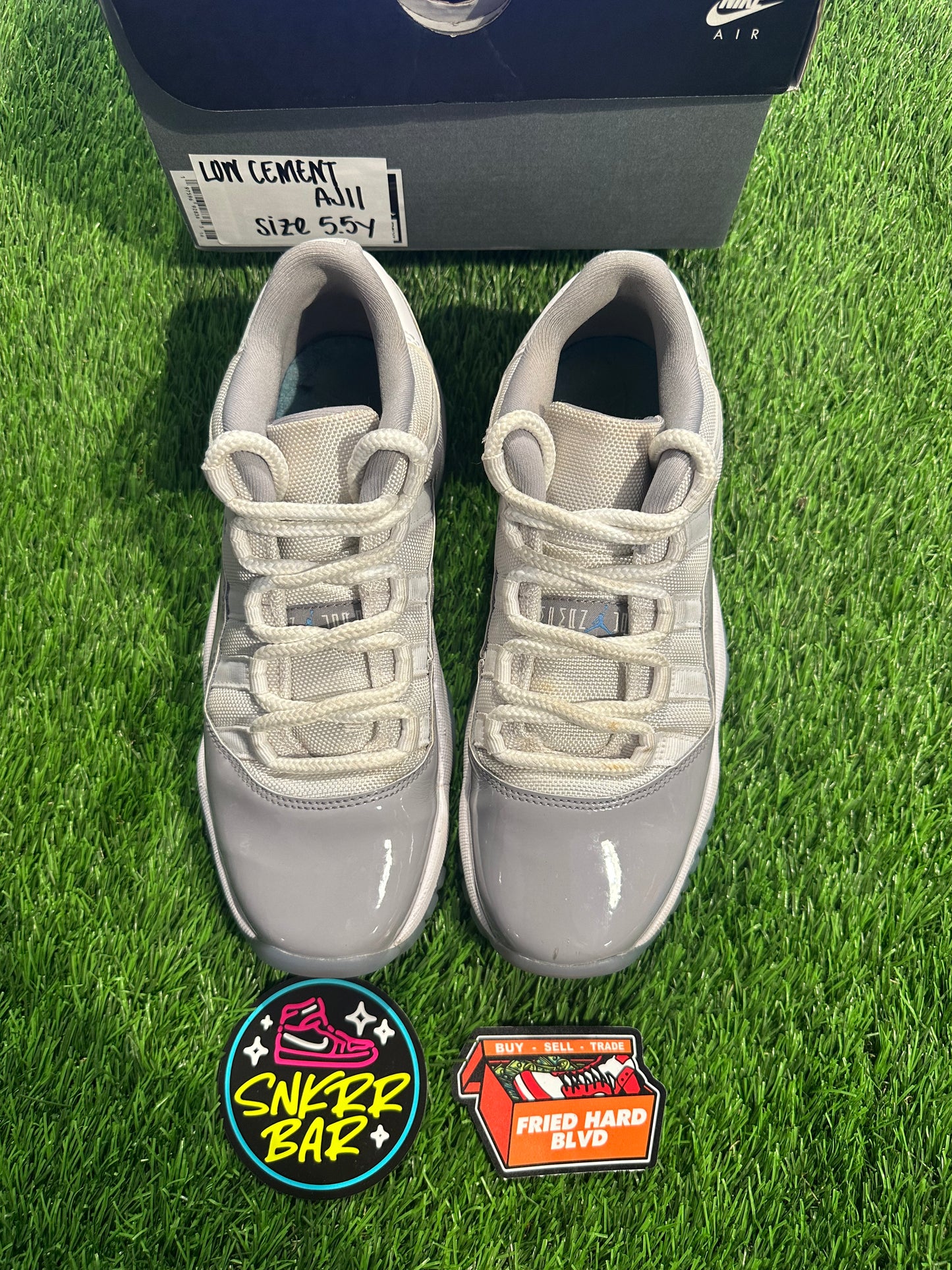 Jordan 11 Retro Low Cement Grey (GS) SIZE 5.5Y/7W
