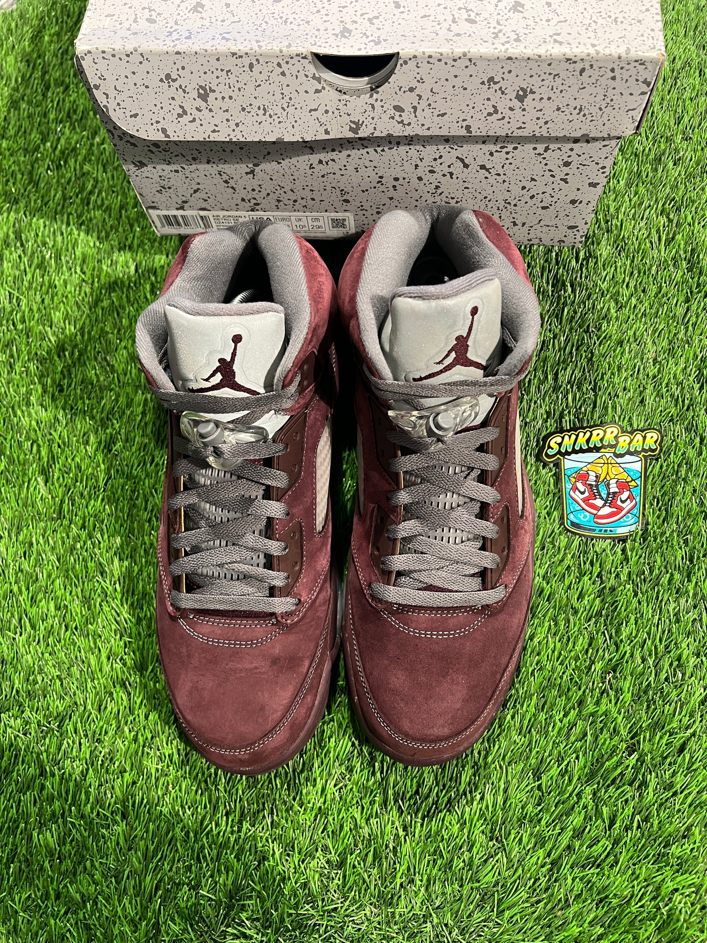 Jordan 5 Retro Burgundy (2023)
