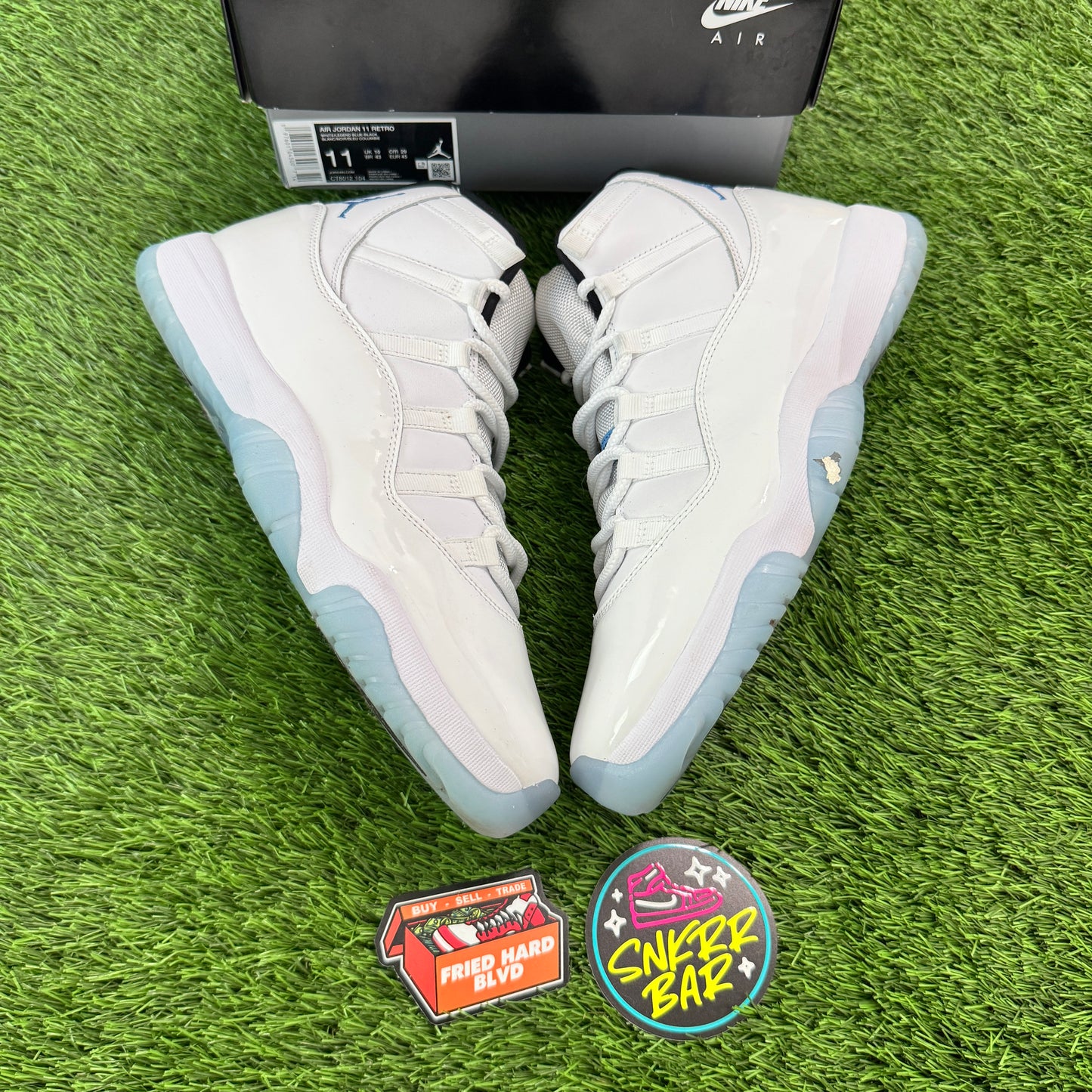 Jordan 11 Retro Legend Blue (2024)