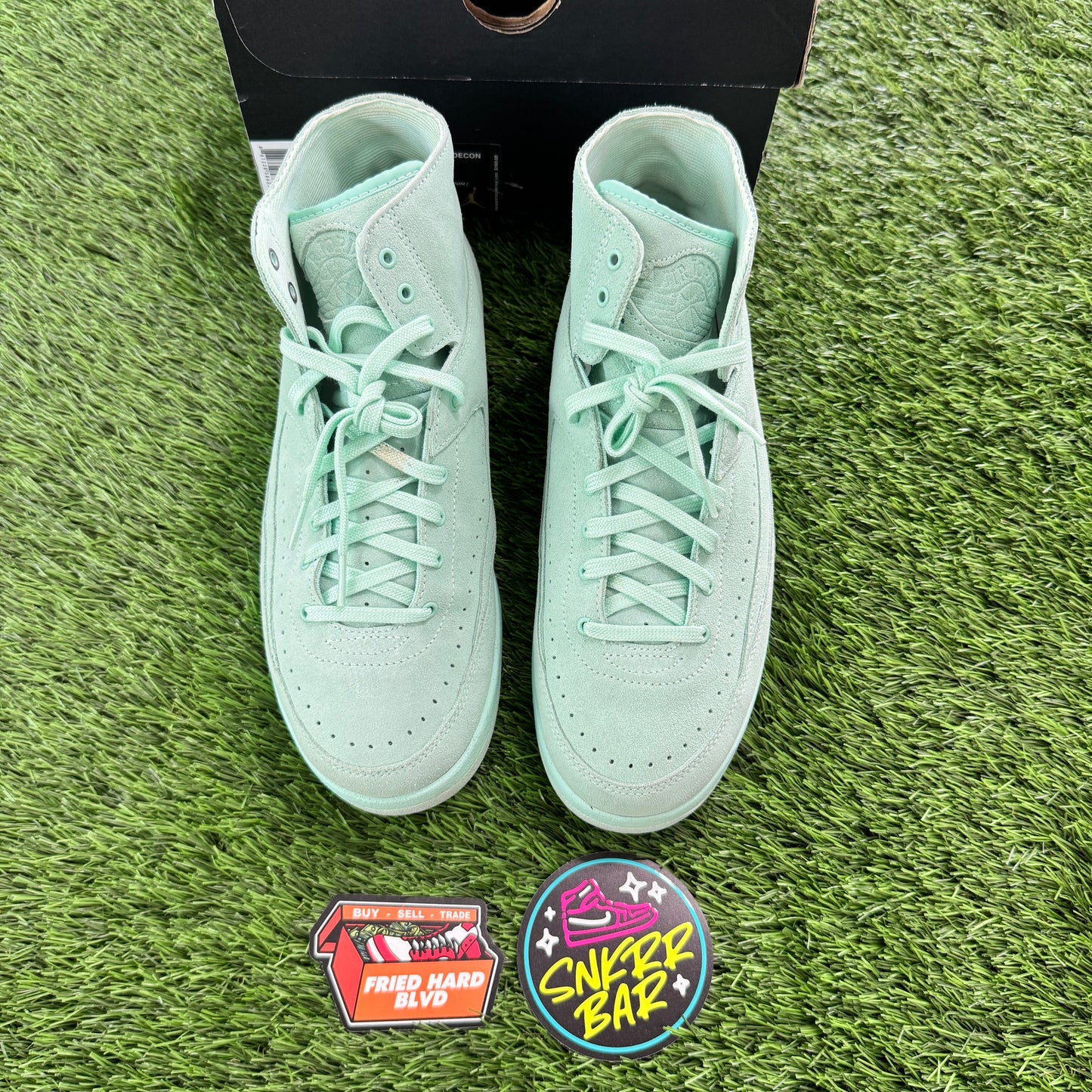 Jordan 2 Retro Decon Mint Foam