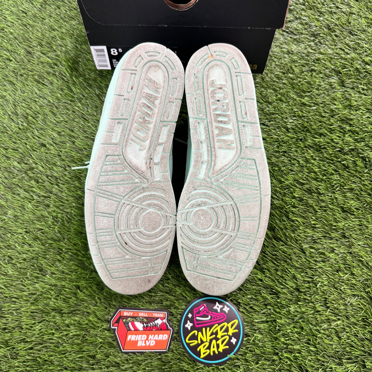 Jordan 2 Retro Decon Mint Foam