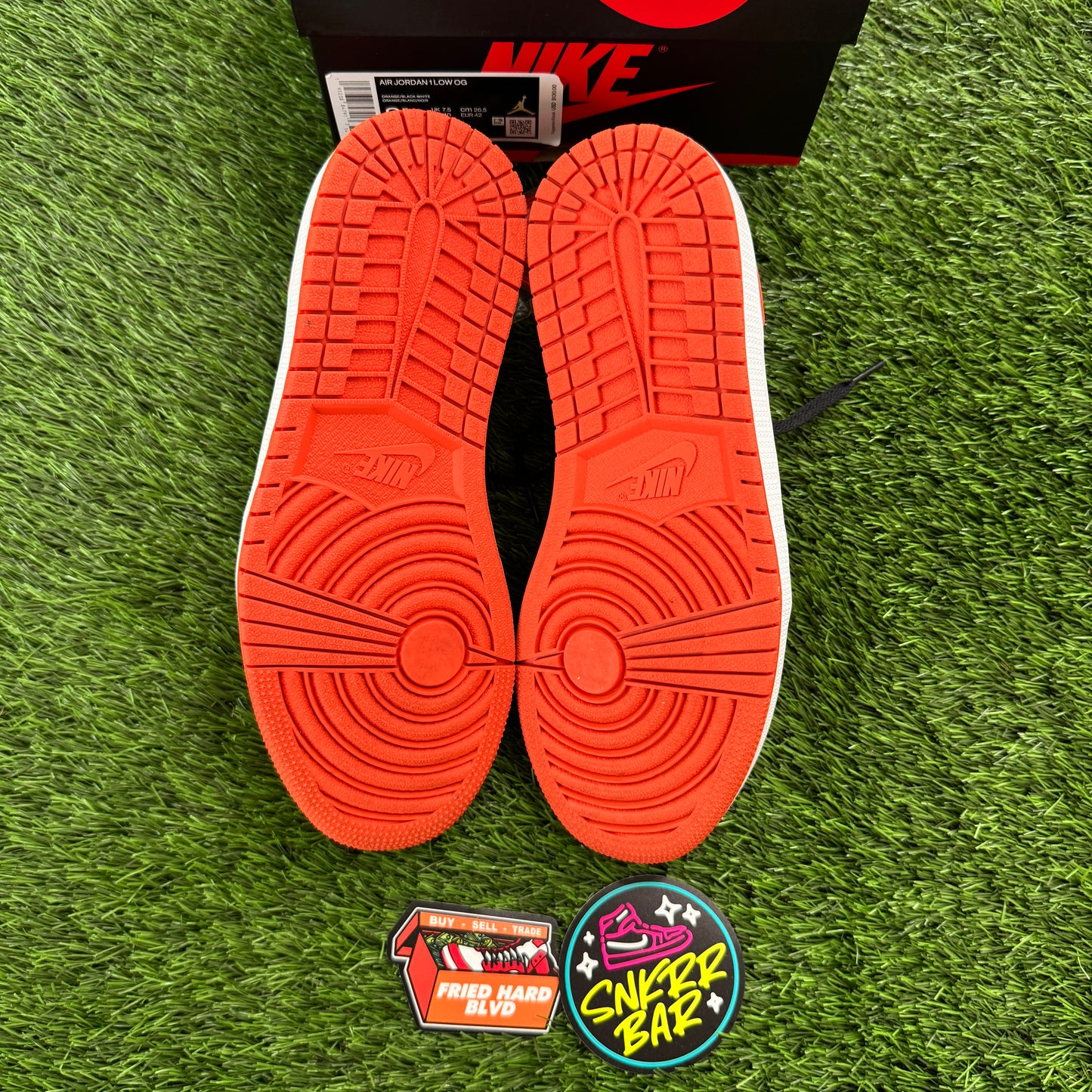 Jordan 1 Low Starfish