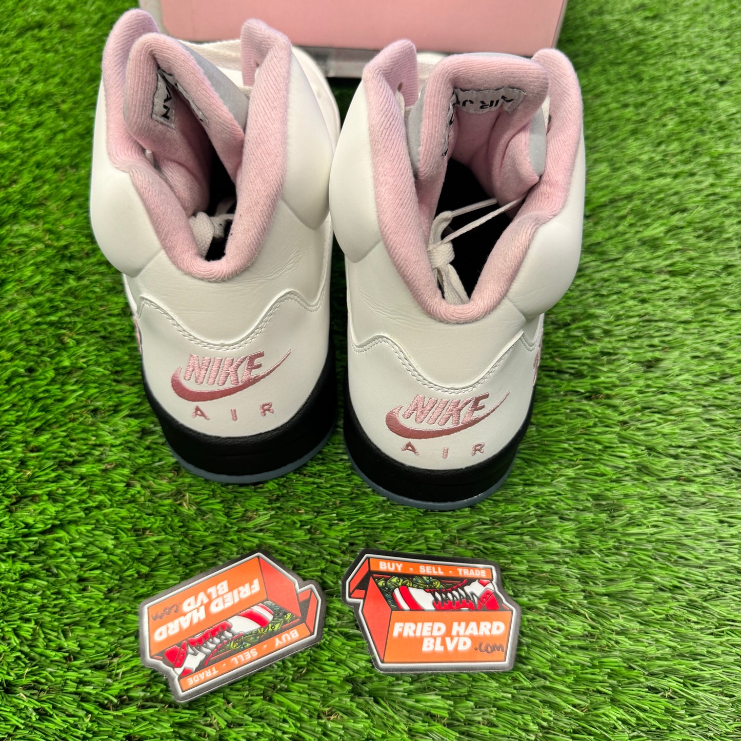 Jordan 5 Retro Medium Soft Pink 12M/13.5W