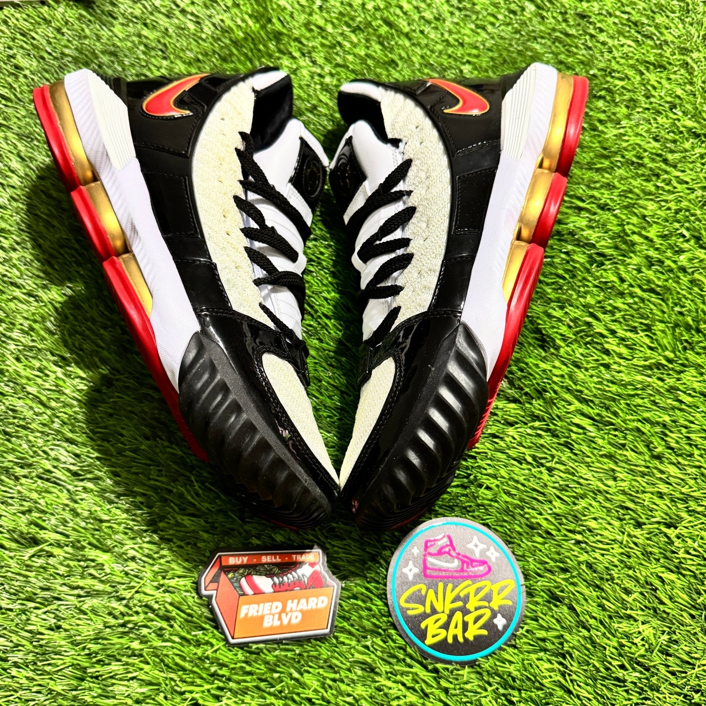 Nike LeBron 16 Remix