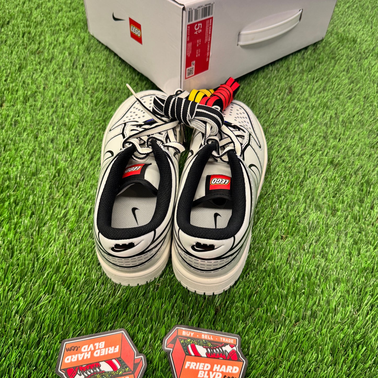 Nike Dunk Low LEGO Sail (GS) 5.5Y/7W