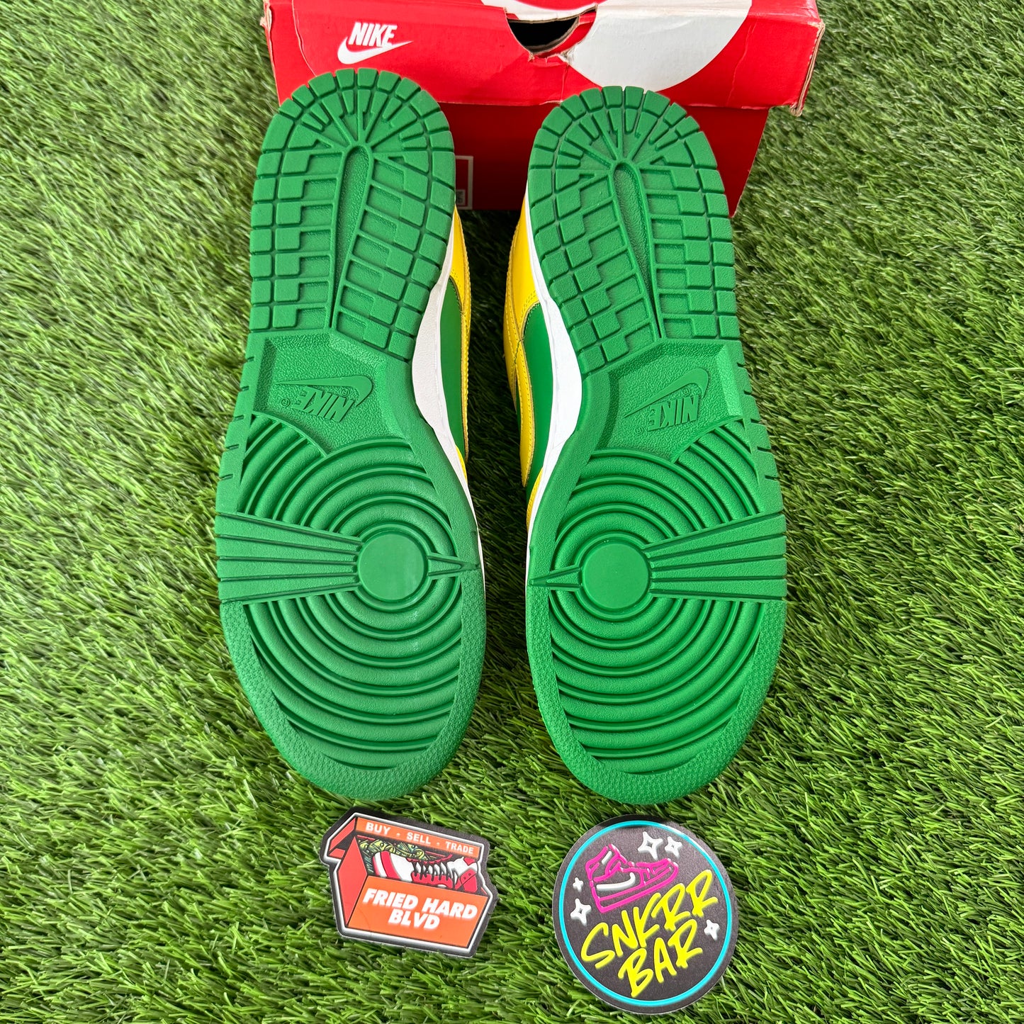 Nike Dunk Low Retro Reverse Brazil