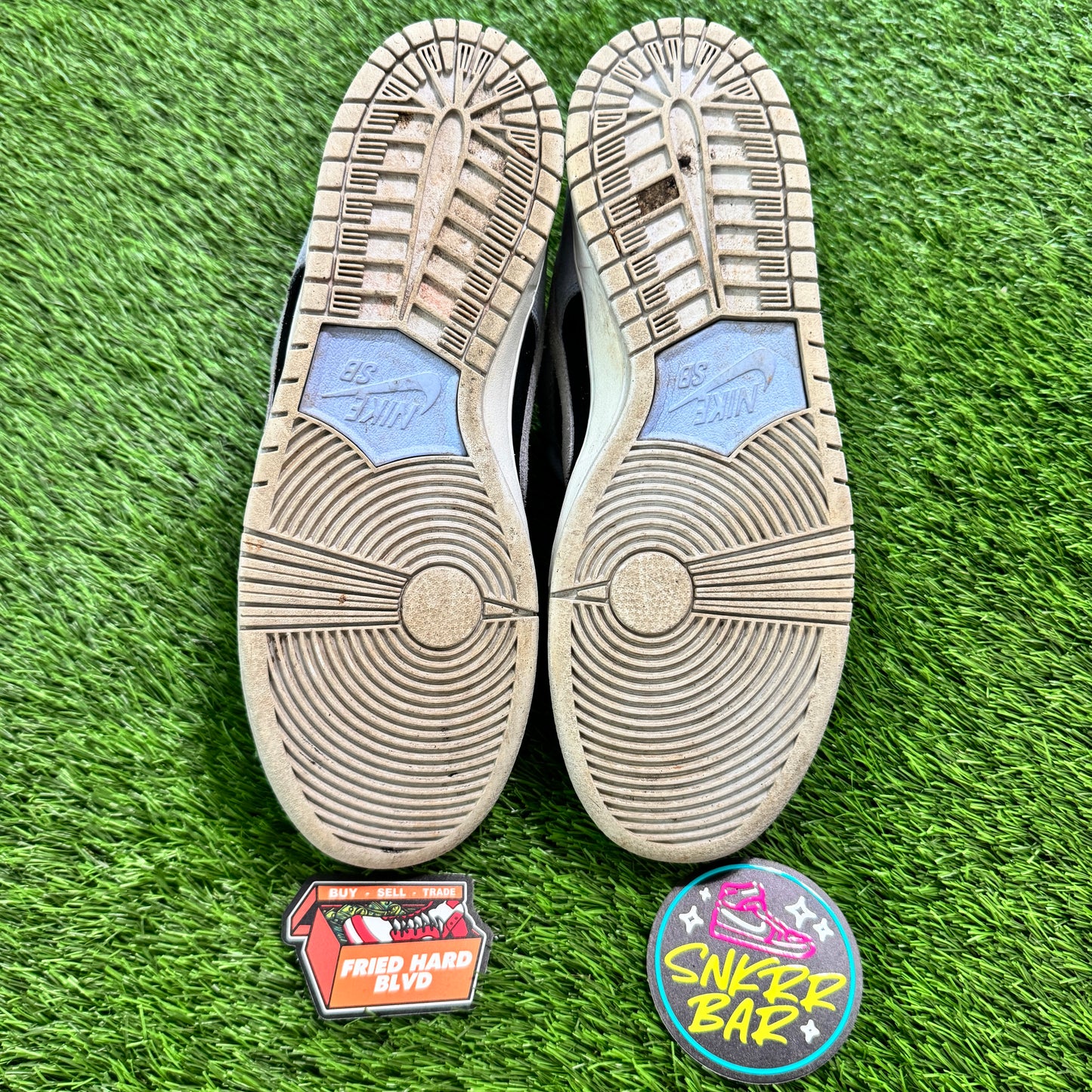 Nike SB Dunk Low Black Aluminum