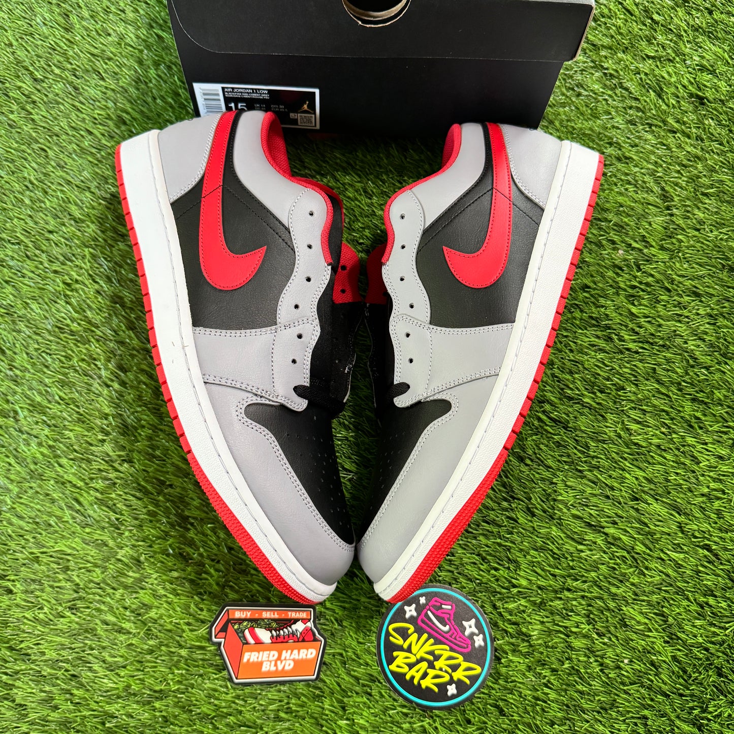 Jordan 1 Low Black Light Smoke Grey Gym Red SIZE 15M/16.5W