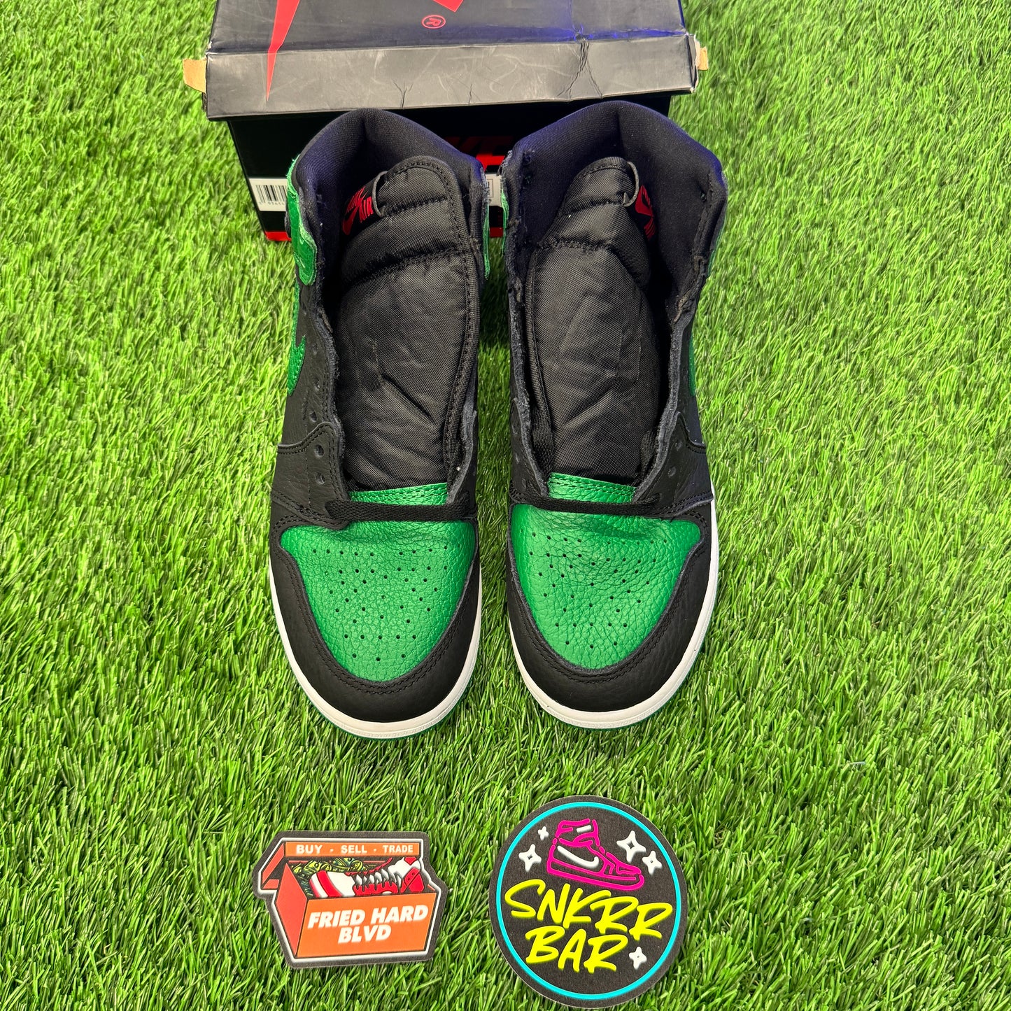 Jordan 1 Retro High Pine Green Black (GS) 5.5Y/7W