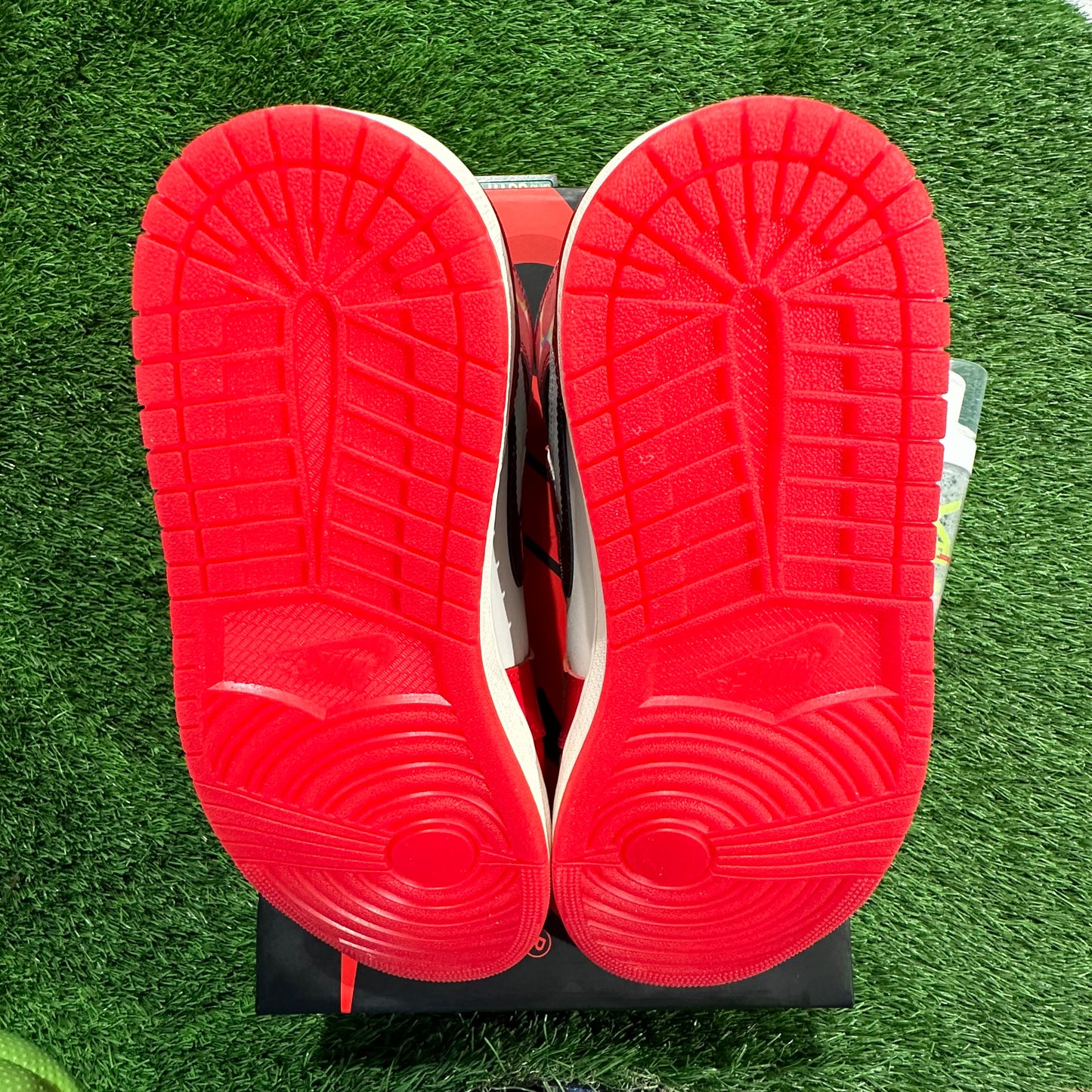 Jordan 1 Retro High OG Spider-Man Across the Spider-Verse