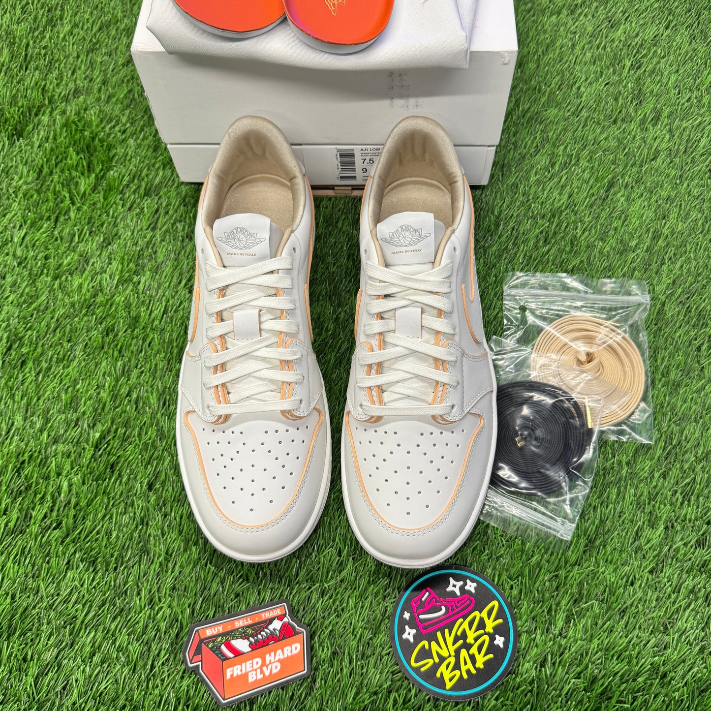 Jordan 1 Retro Low '85 Wings White