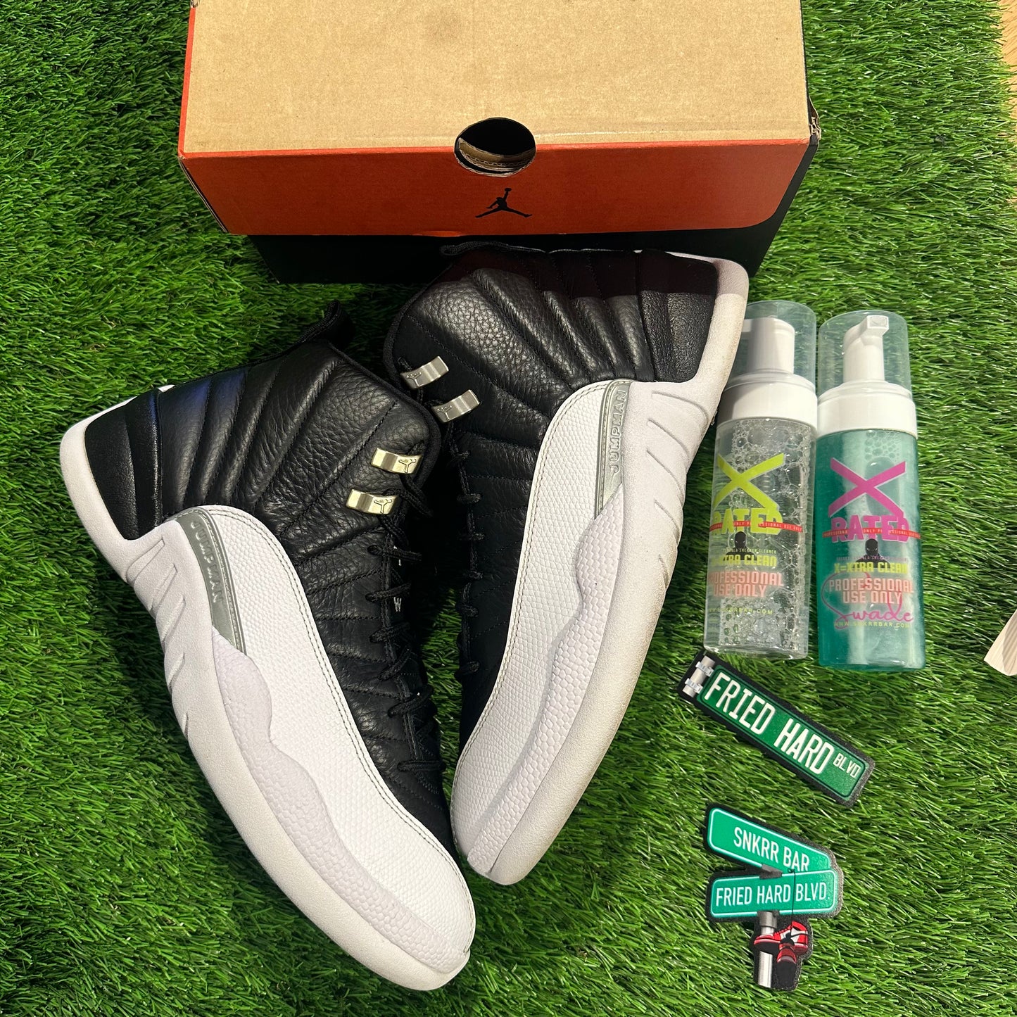 Jordan 12 Retro Playoffs (2022)