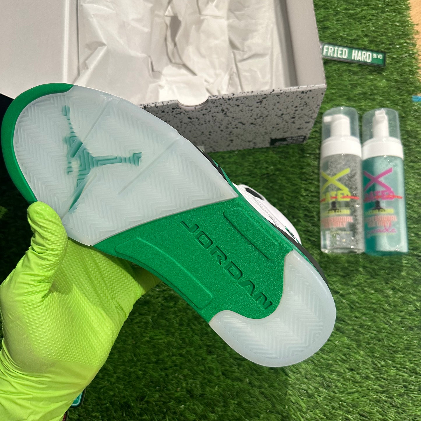 Jordan 5 Retro Lucky Green (Women's)