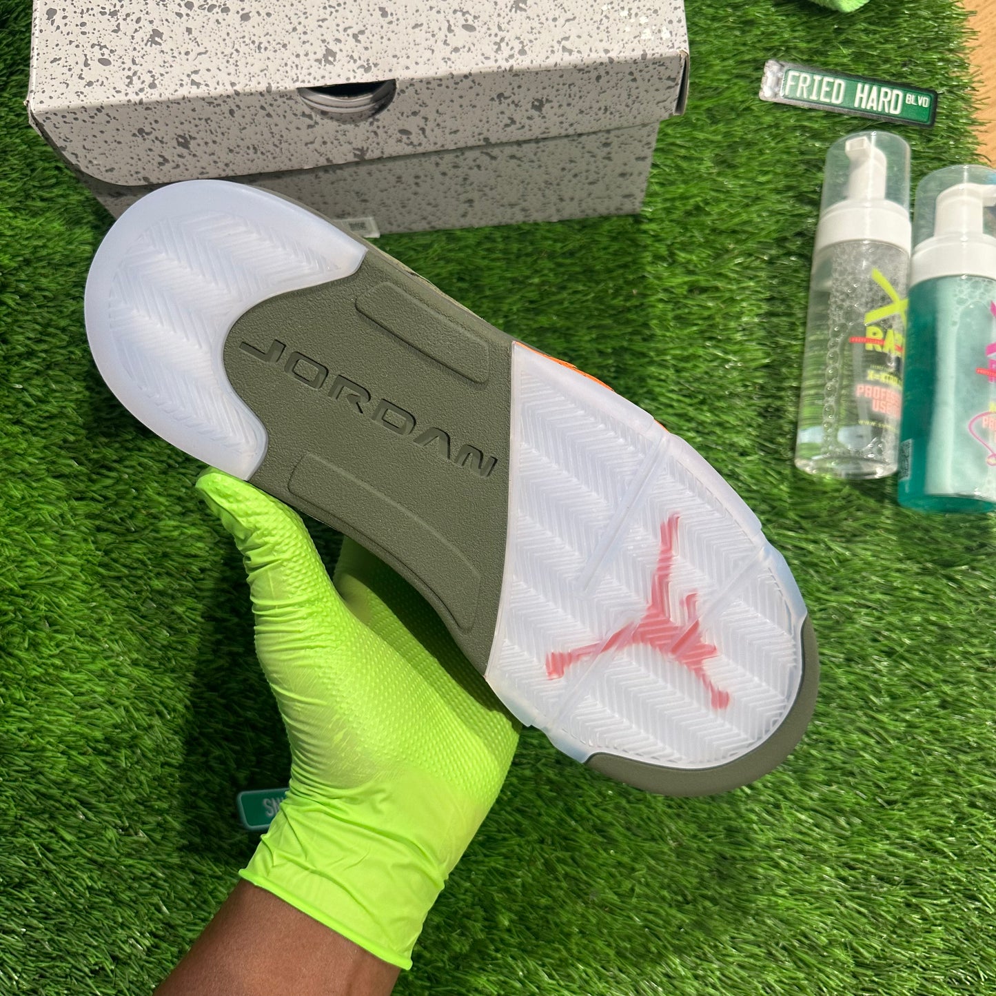 Air Jordan 5 Retro 'Olive' 2024