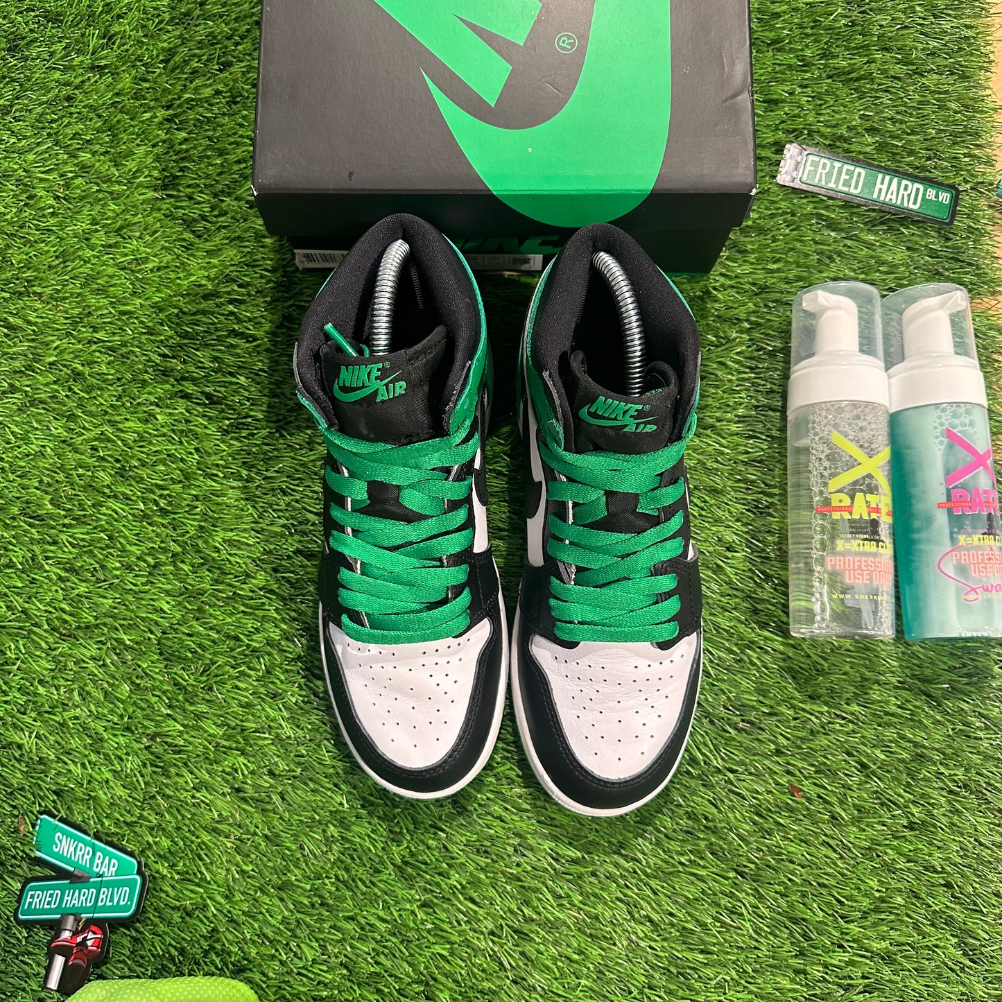 Jordan 1 Retro High OG Lucky Green (GS)