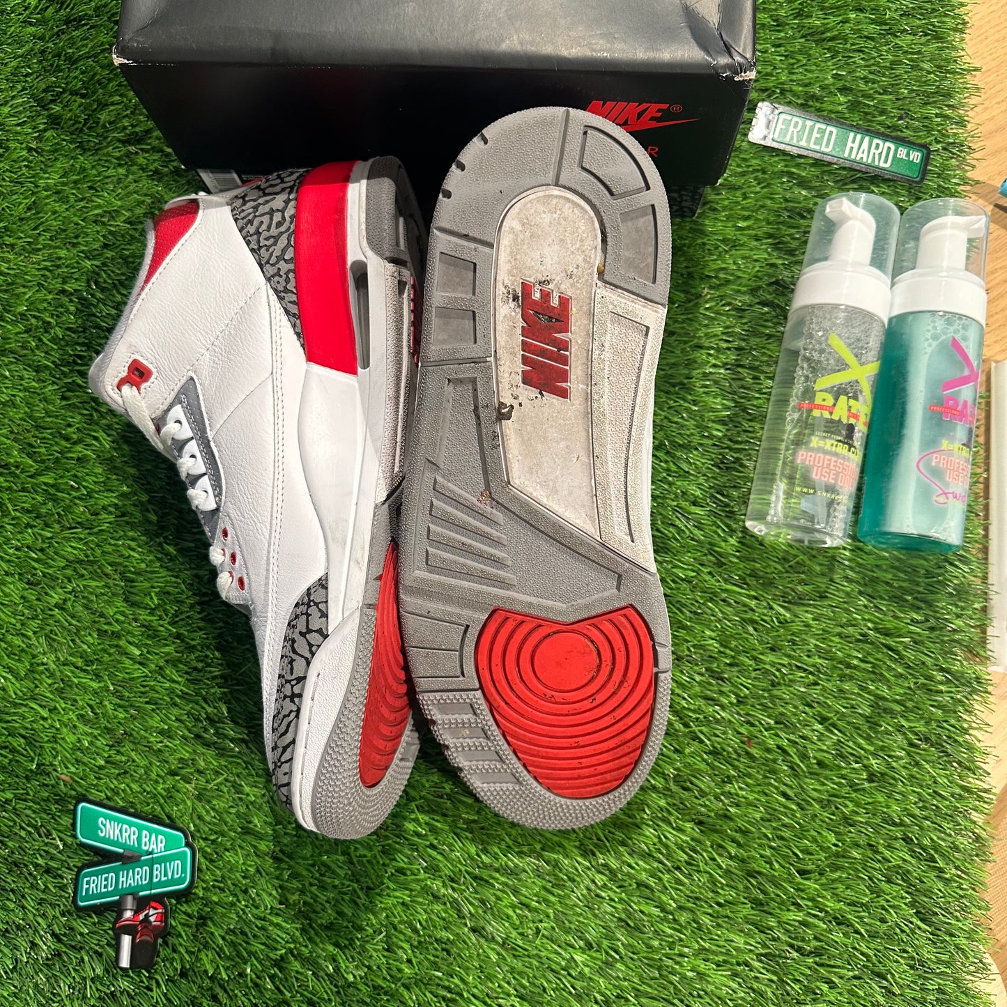 Jordan 3 Retro Fire Red (2022)