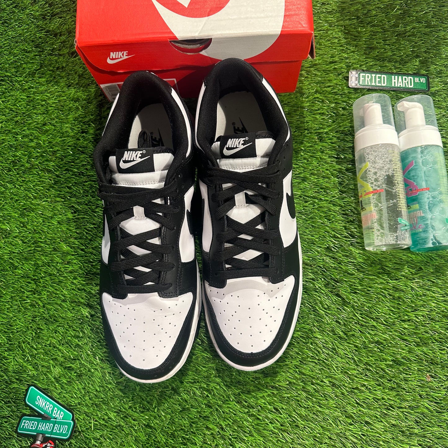 Nike Dunk Low Retro White Black Panda