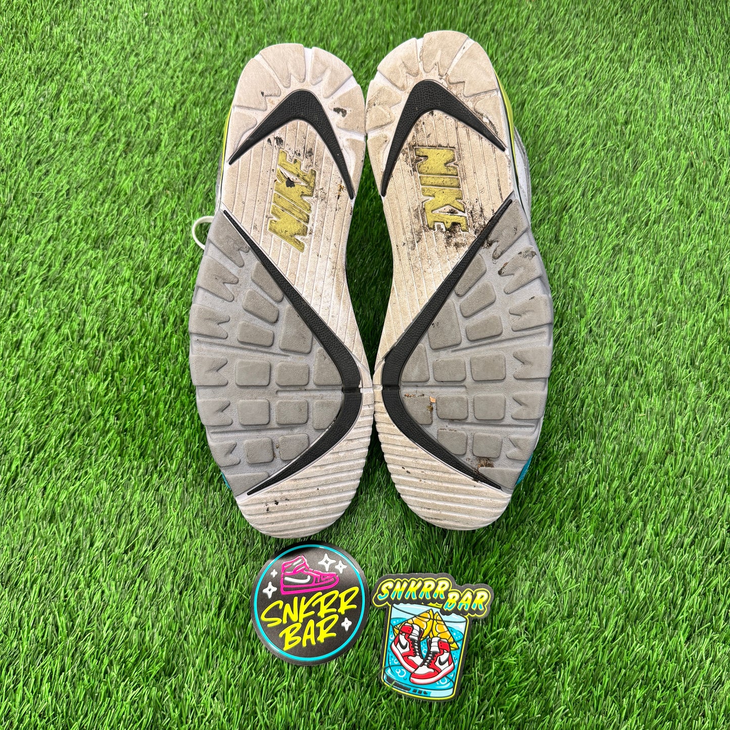 Air Cross Trainer 3 Low Citron SIZE 12M/13.5W