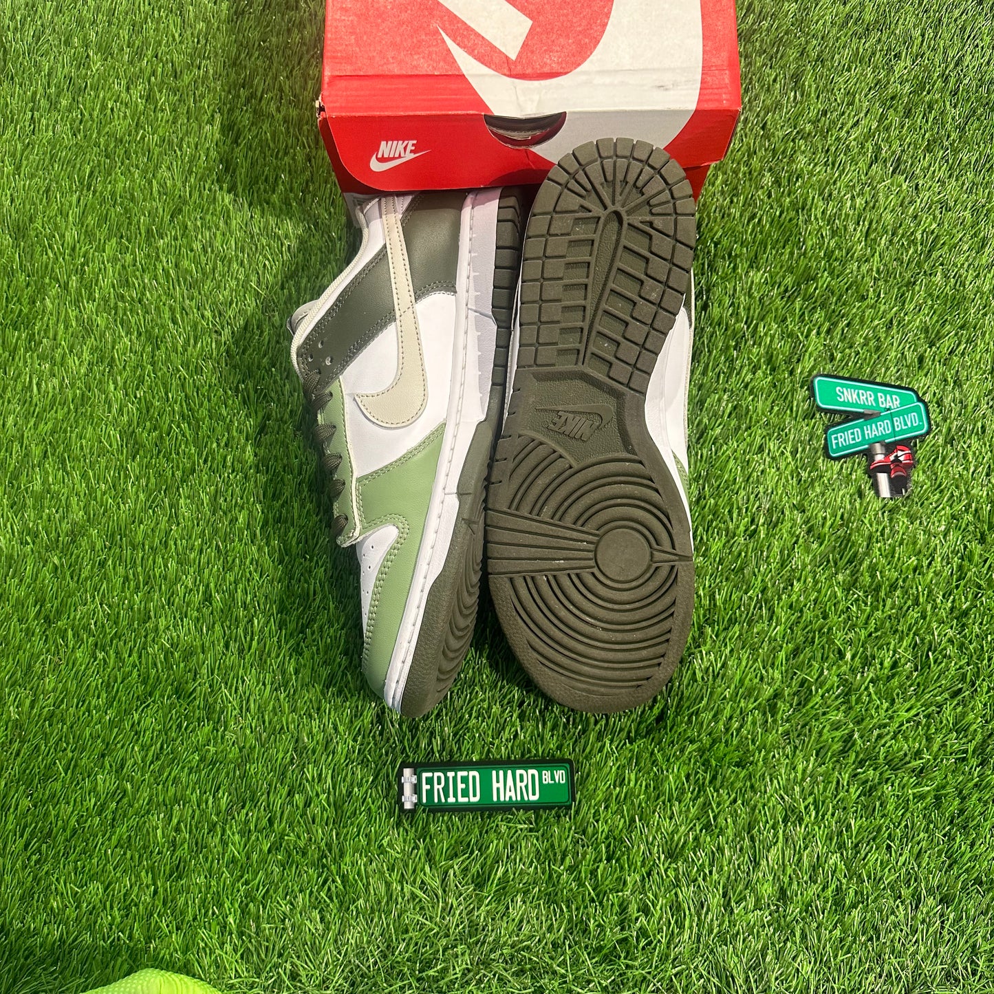 Nike Dunk Low Oil Green Cargo Khaki