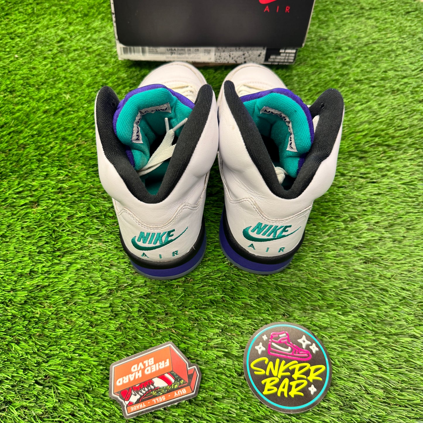 Jordan 5 Retro Grape (2025) 7.5M/9W