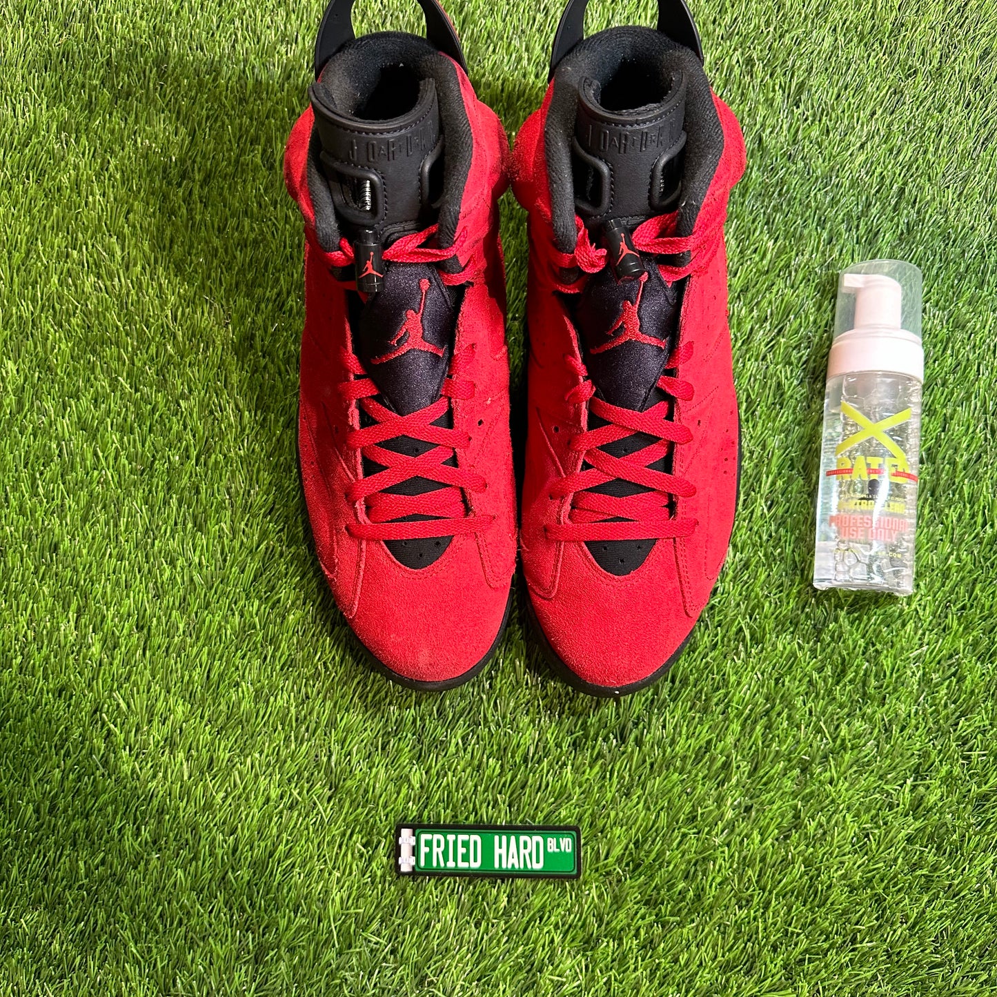 Jordan 6 Retro Toro Bravo