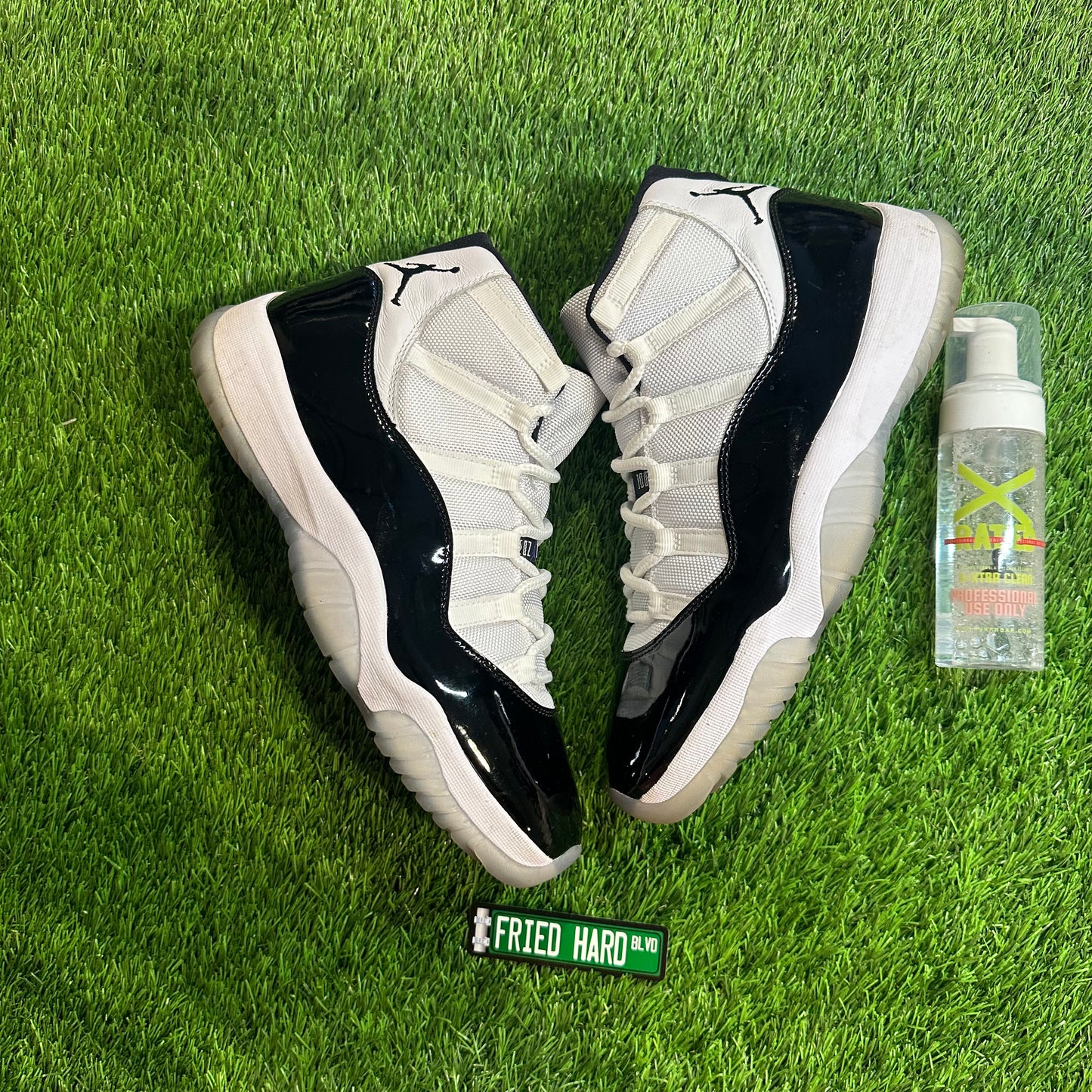 Jordan 11 Retro Concord (2018)