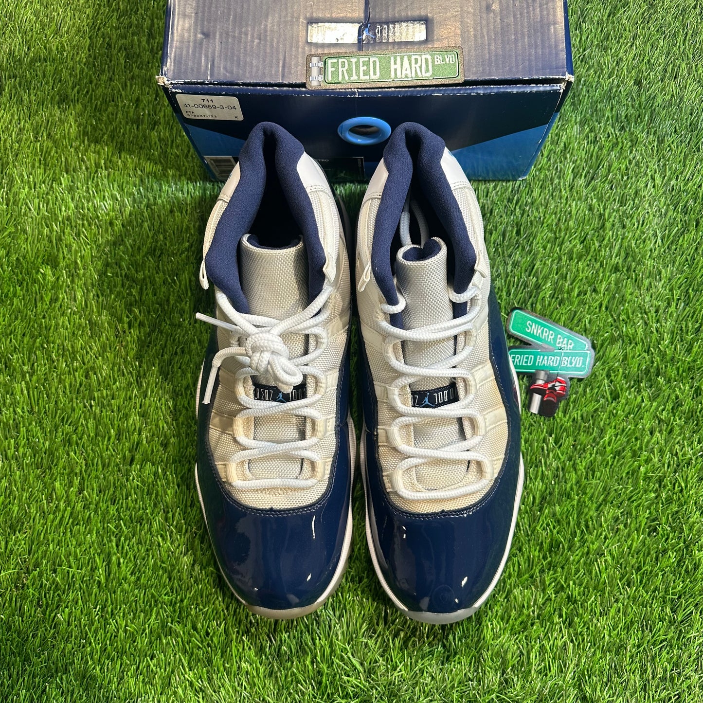 Jordan 11 Retro UNC Win Like 82