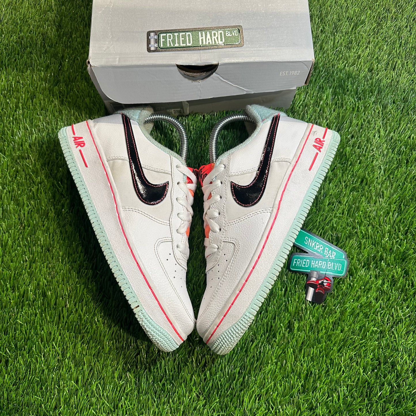 Air Force 1 Low 07 LV8 White Atomic Pink (GS) 5Y/6.5W