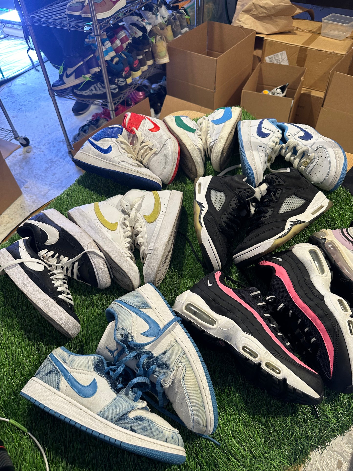 9 PAIR STORY STEAL (5.5M-7W)