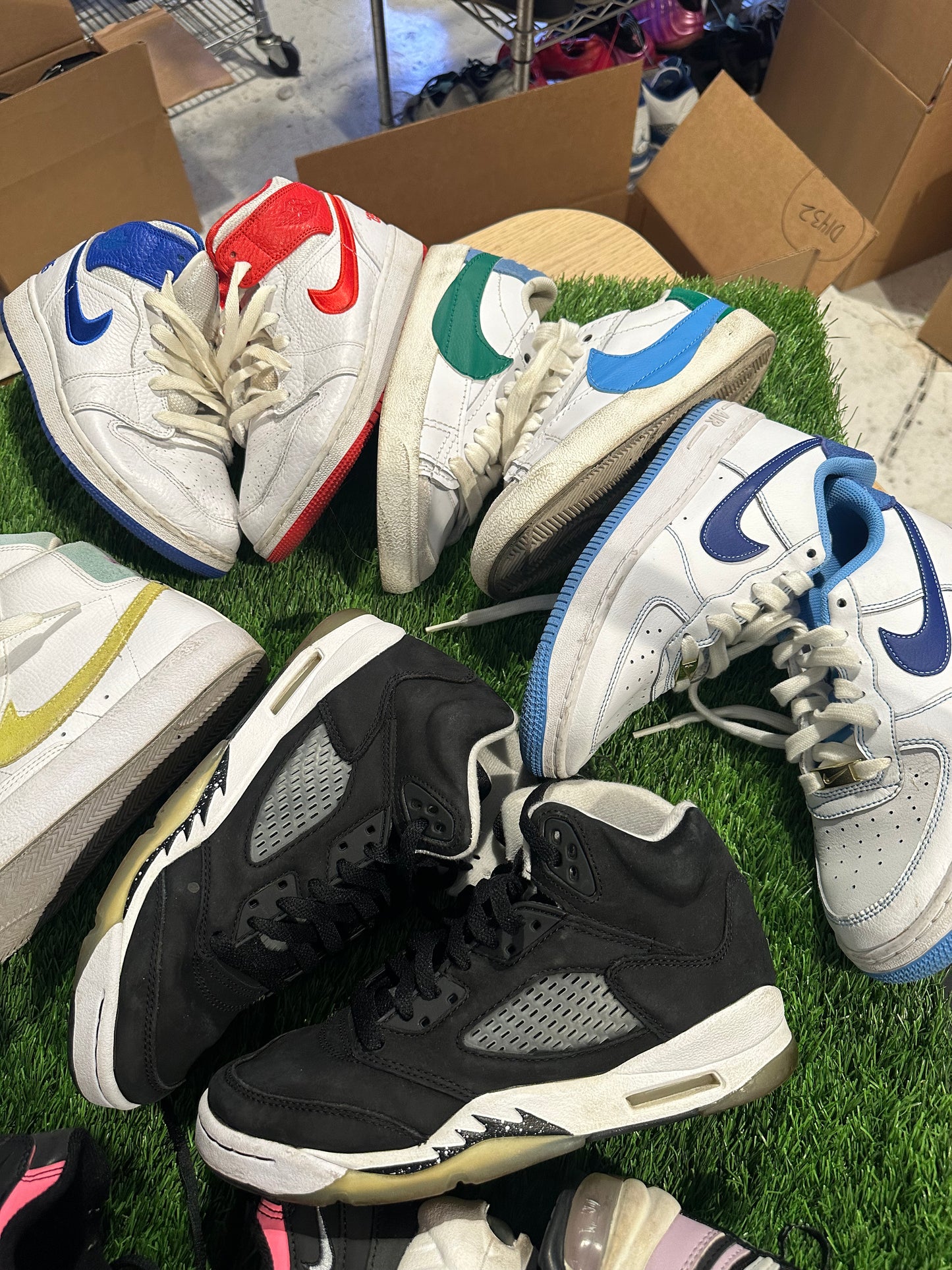 9 PAIR STORY STEAL (5.5M-7W)