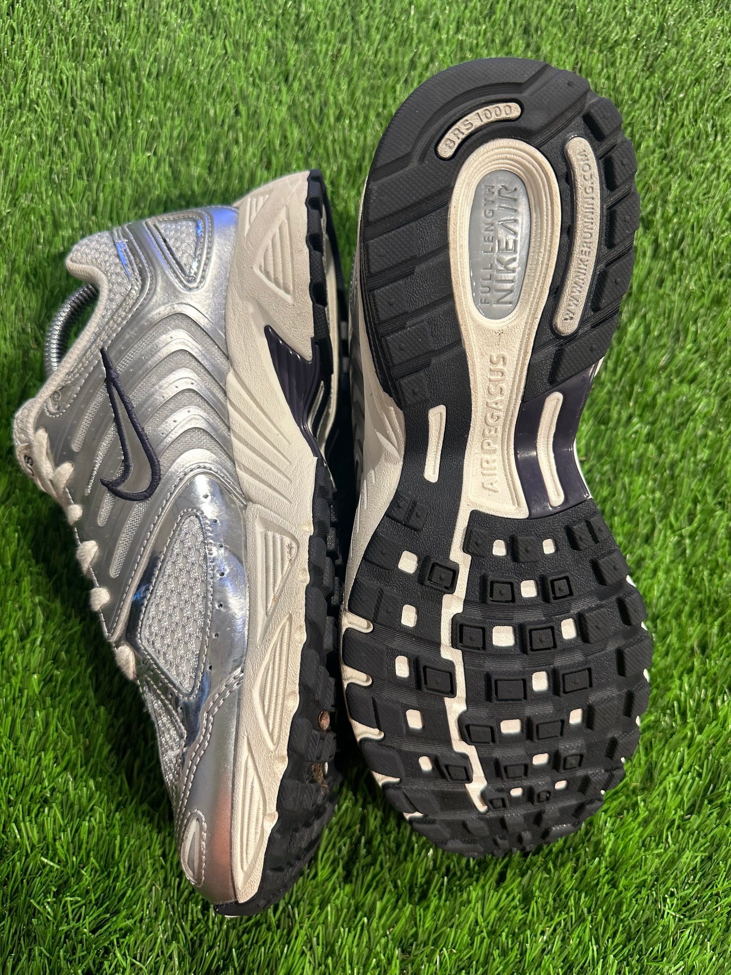 Nike Air Peg 2K5 Chrome (Women's) 7Y/8.5W